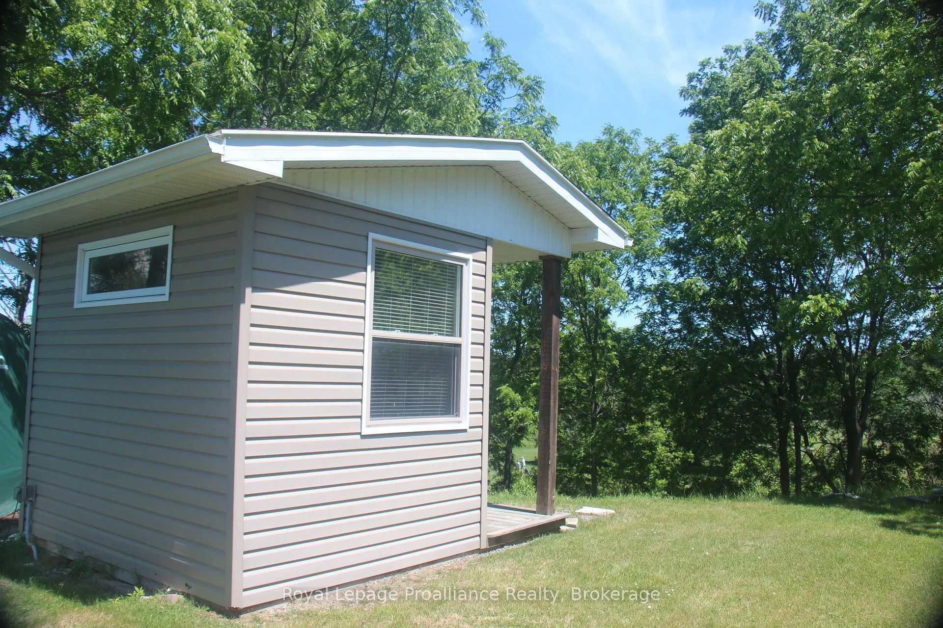 Photo 34 of 1072 Ontario Street, Cobourg — HOMEH