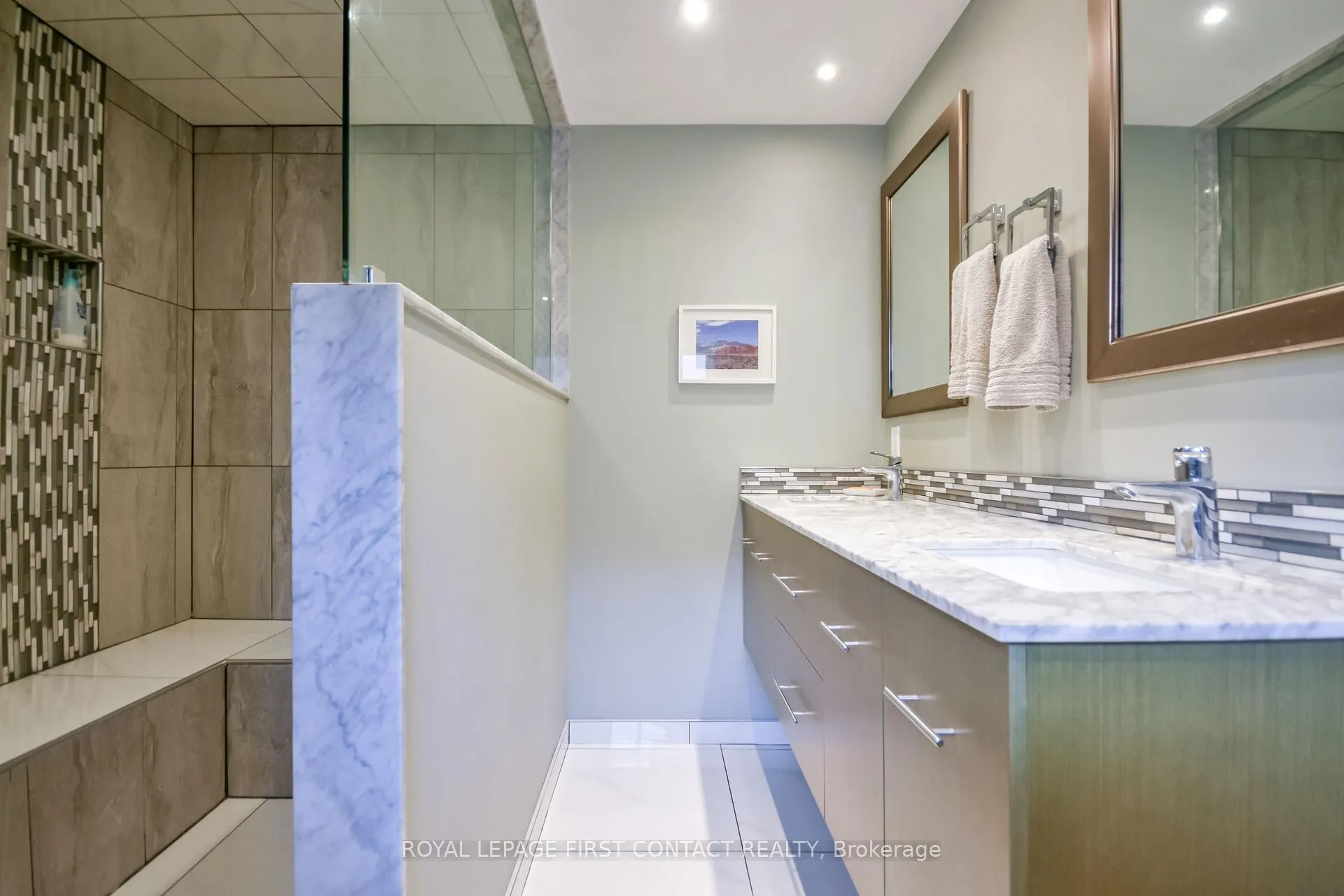 Photo 15 of 6 Nicklaus Drive, Barrie, East Bayfield — HOMEH