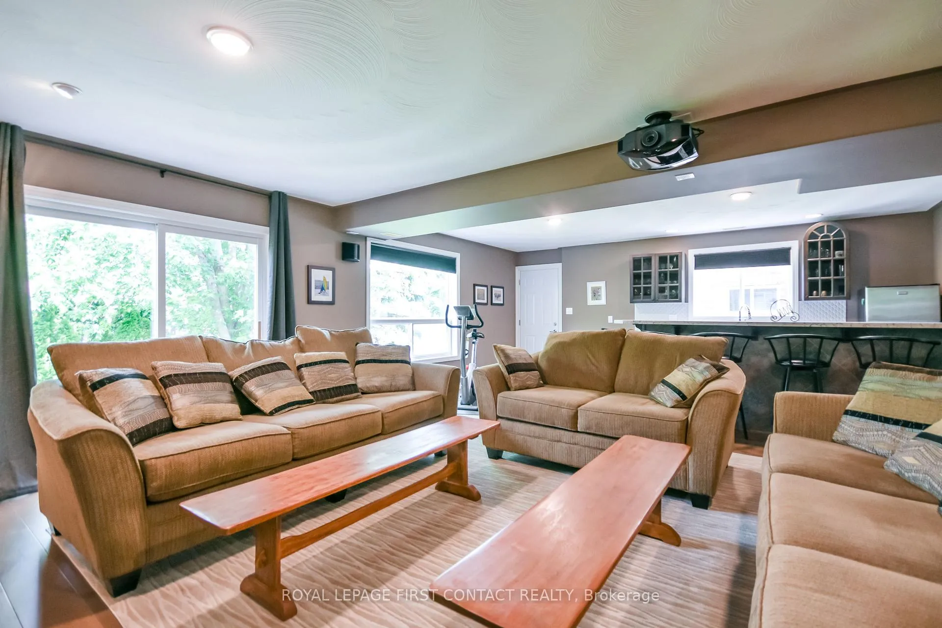 Photo 27 of 6 Nicklaus Drive, Barrie, East Bayfield — HOMEH