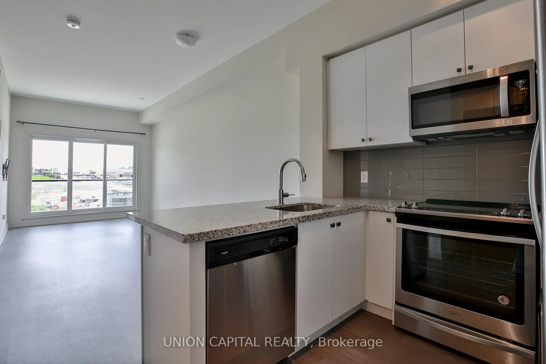 Photo 3 of Unit 437, 555 William Graham Drive, Aurora, Rural Aurora — HOMEH