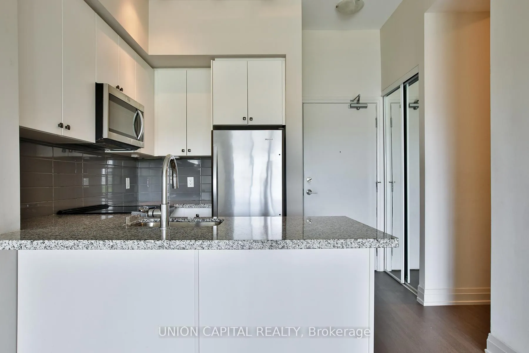 Photo 5 of Unit 437, 555 William Graham Drive, Aurora, Rural Aurora — HOMEH