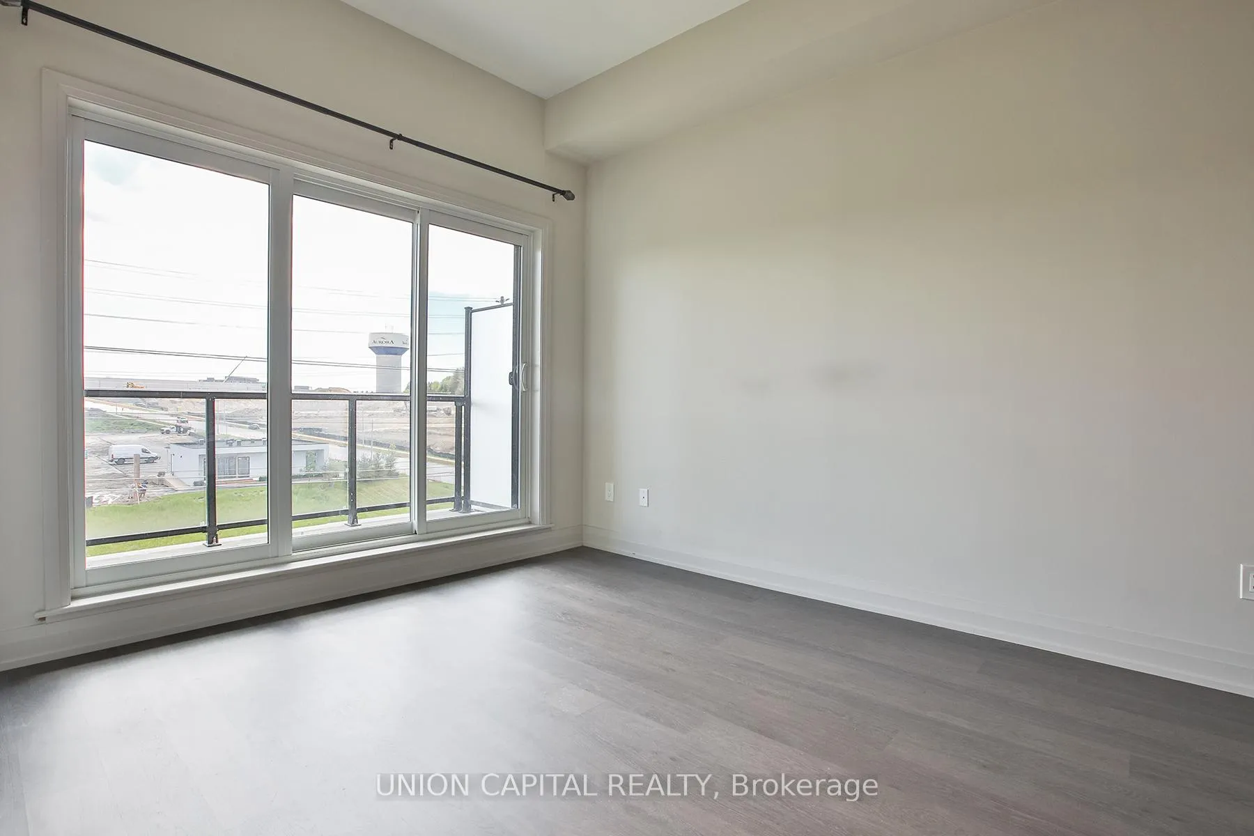 Photo 14 of Unit 437, 555 William Graham Drive, Aurora, Rural Aurora — HOMEH