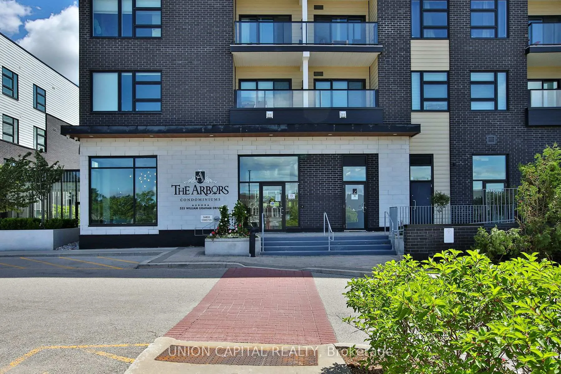 Photo 33 of Unit 437, 555 William Graham Drive, Aurora, Rural Aurora — HOMEH