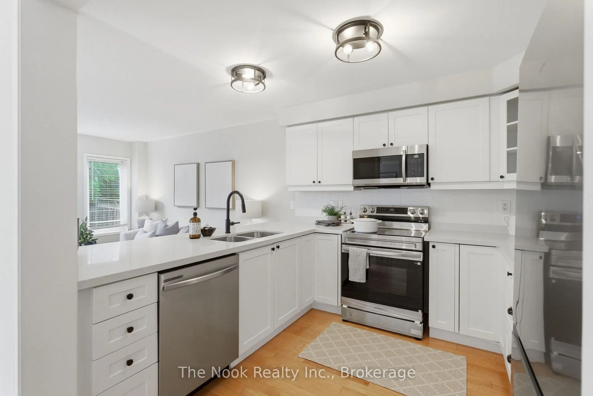 Photo 6 of 95 Ipswich Place, Whitby, Brooklin — HOMEH