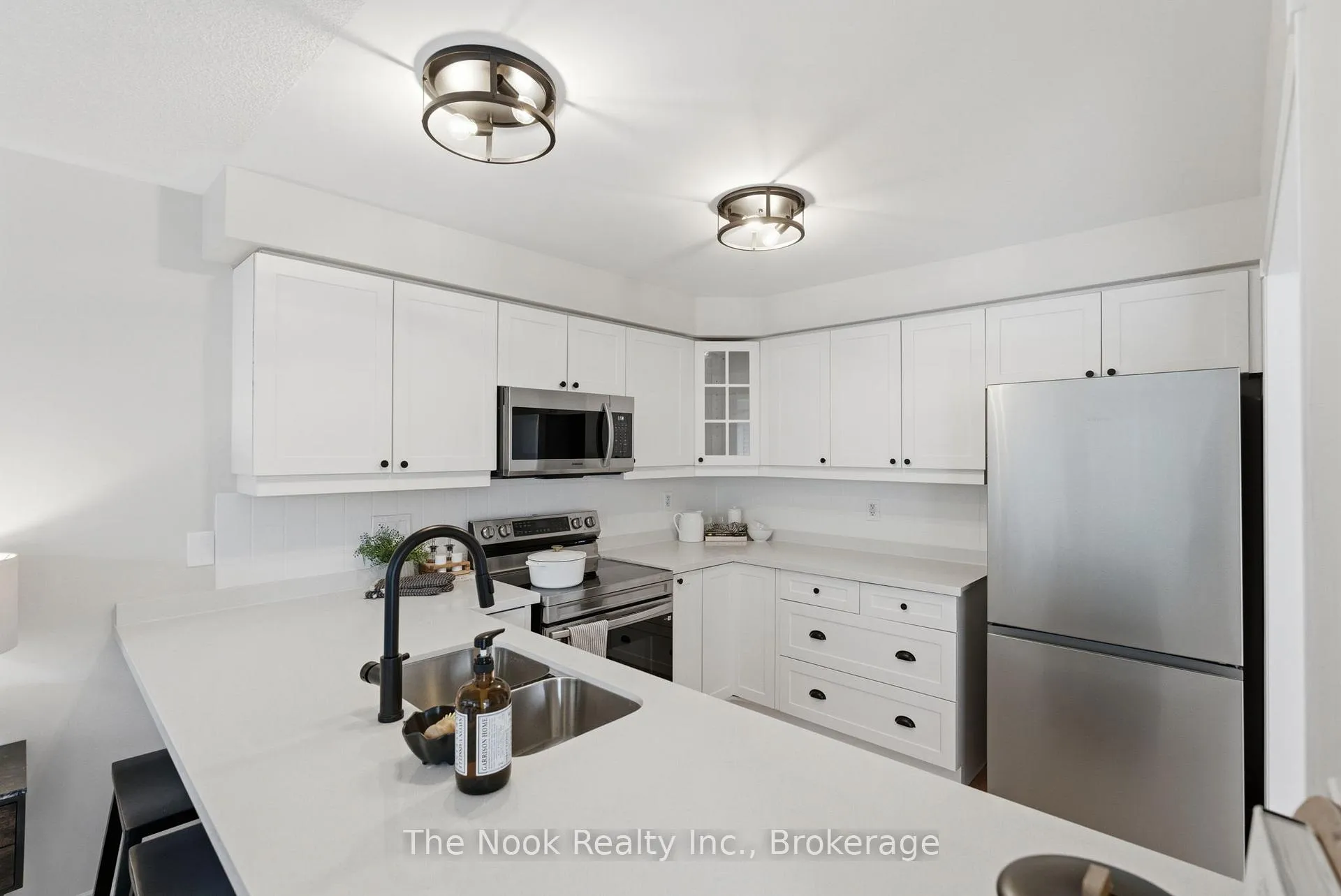 Photo 9 of 95 Ipswich Place, Whitby, Brooklin — HOMEH