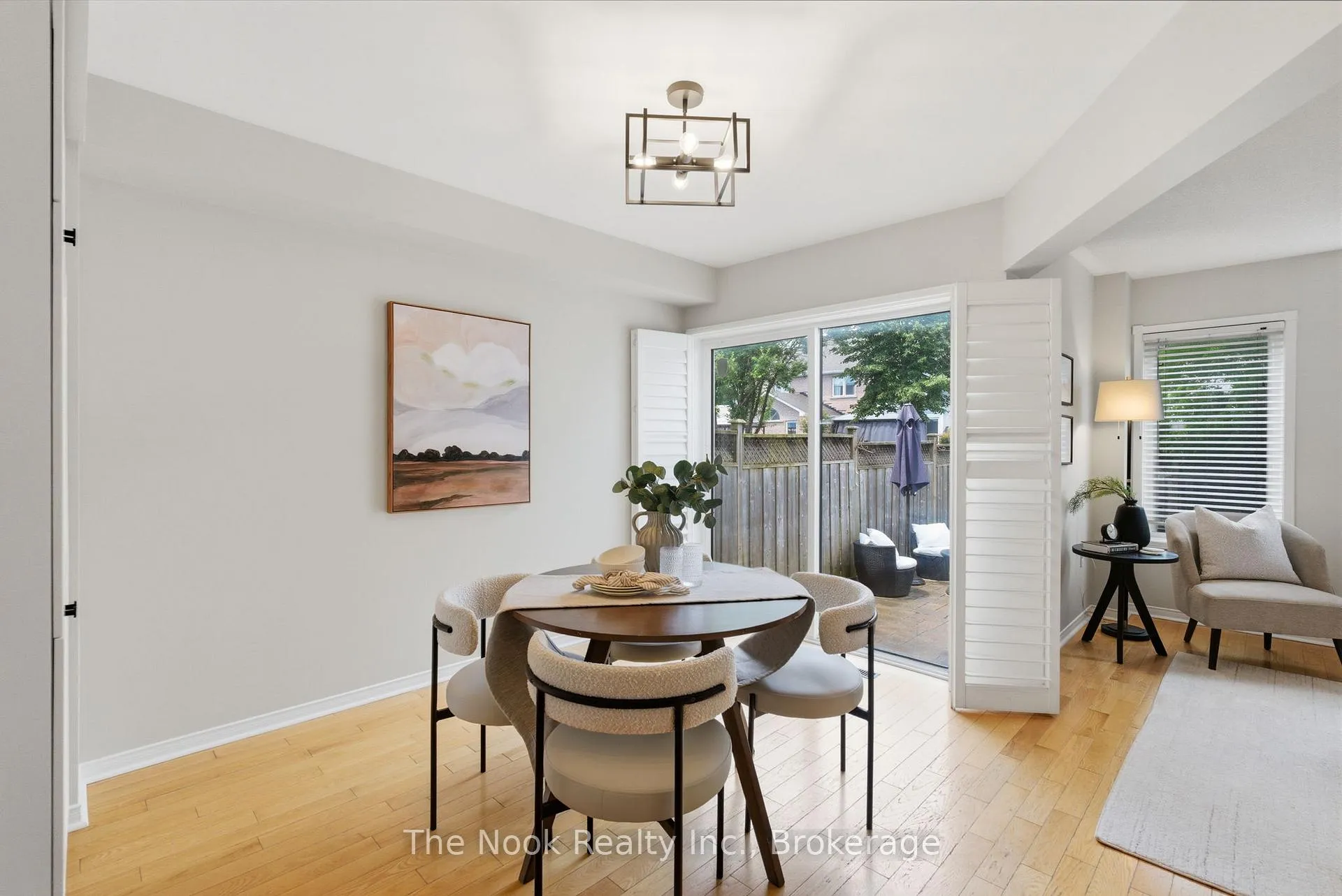 Photo 12 of 95 Ipswich Place, Whitby, Brooklin — HOMEH