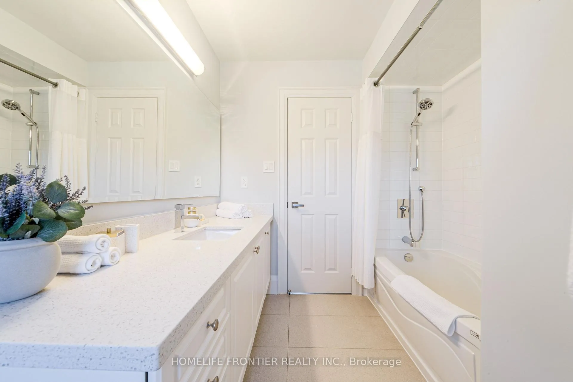 Photo 27 of 126 Forecastle Road, Vaughan, Patterson — HOMEH