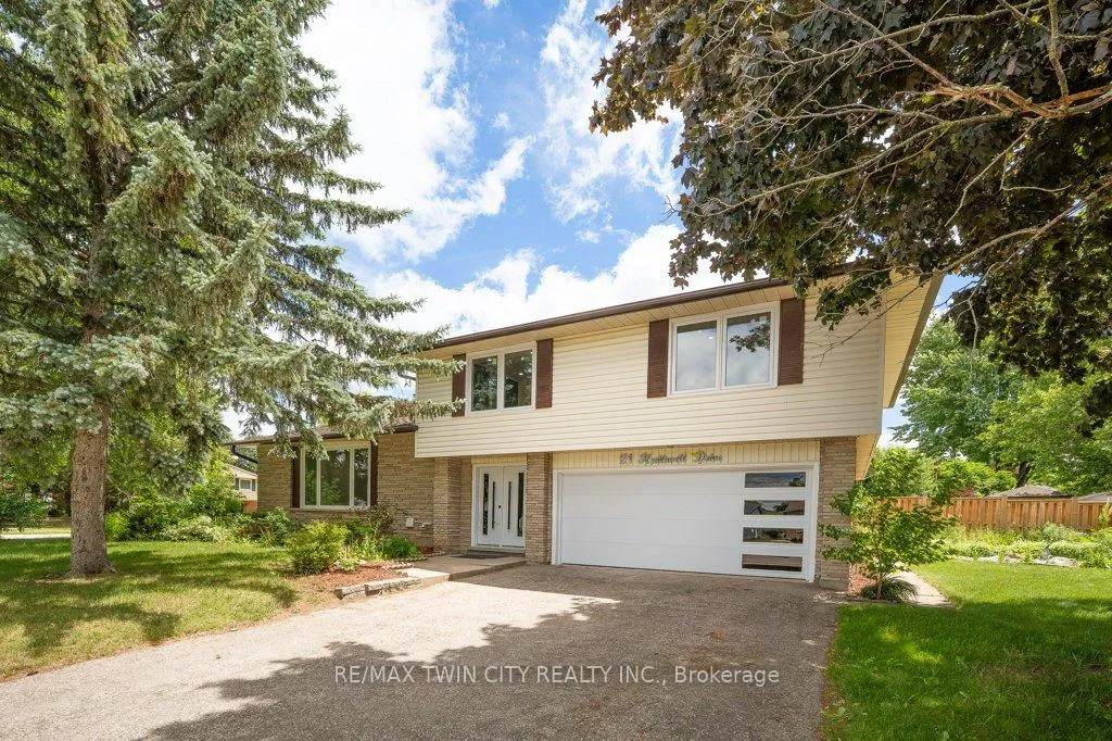 Front of 21 Halliwell Drive
