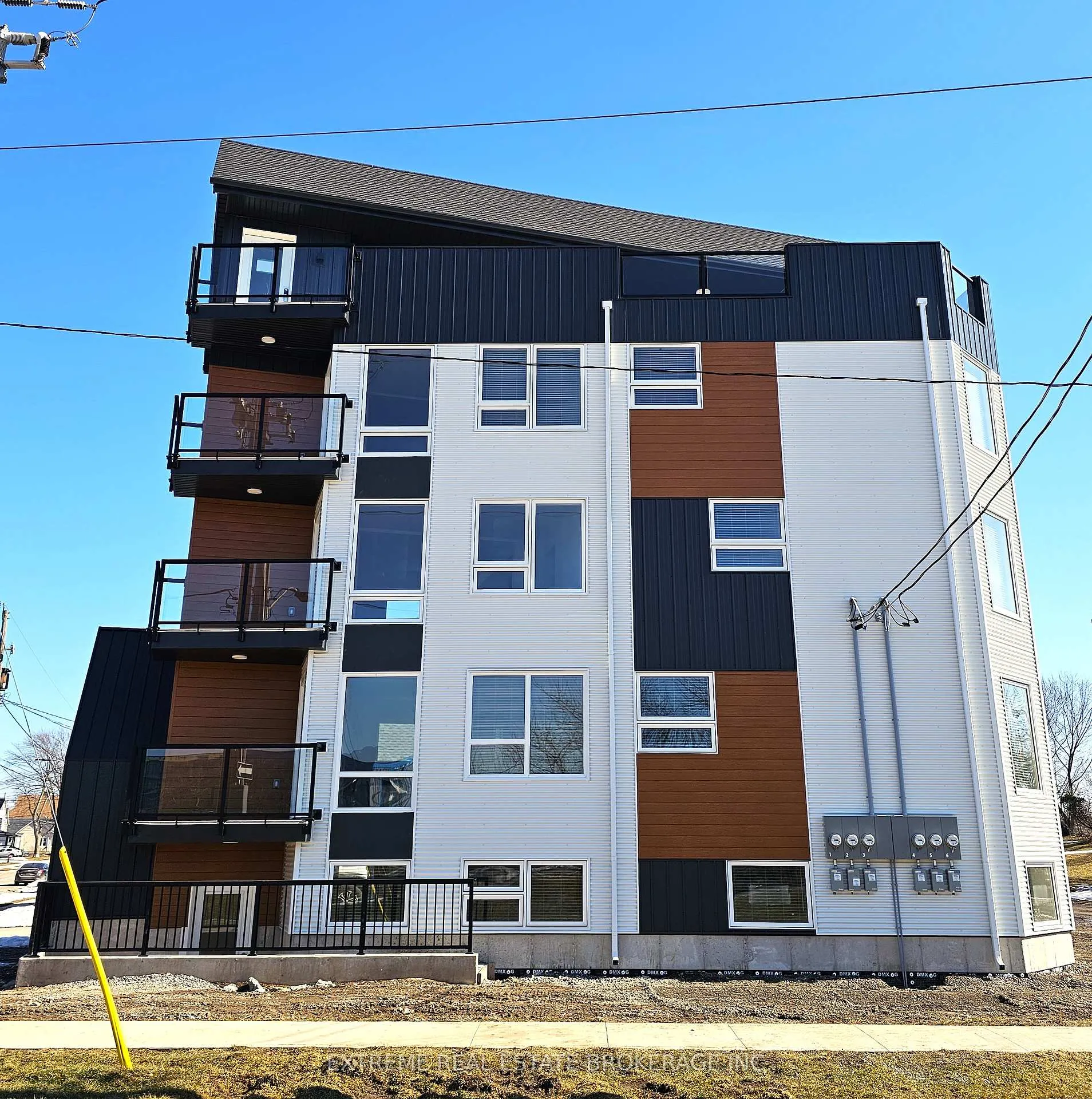 Photo 3 of Unit 3, 89 Sixth Street, Welland, Lincoln/Crowland — HOMEH