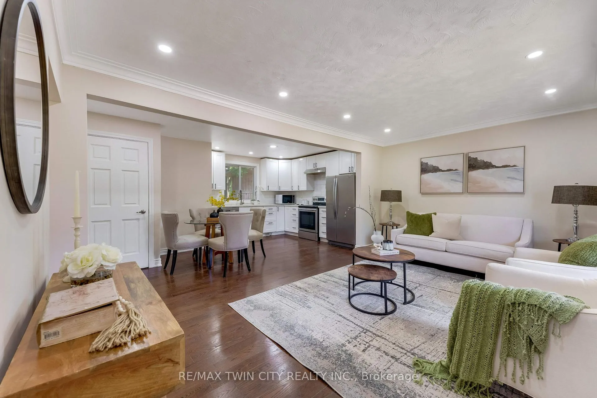 Photo 2 of 88 Dumbarton Street, Guelph, Riverside Park — HOMEH