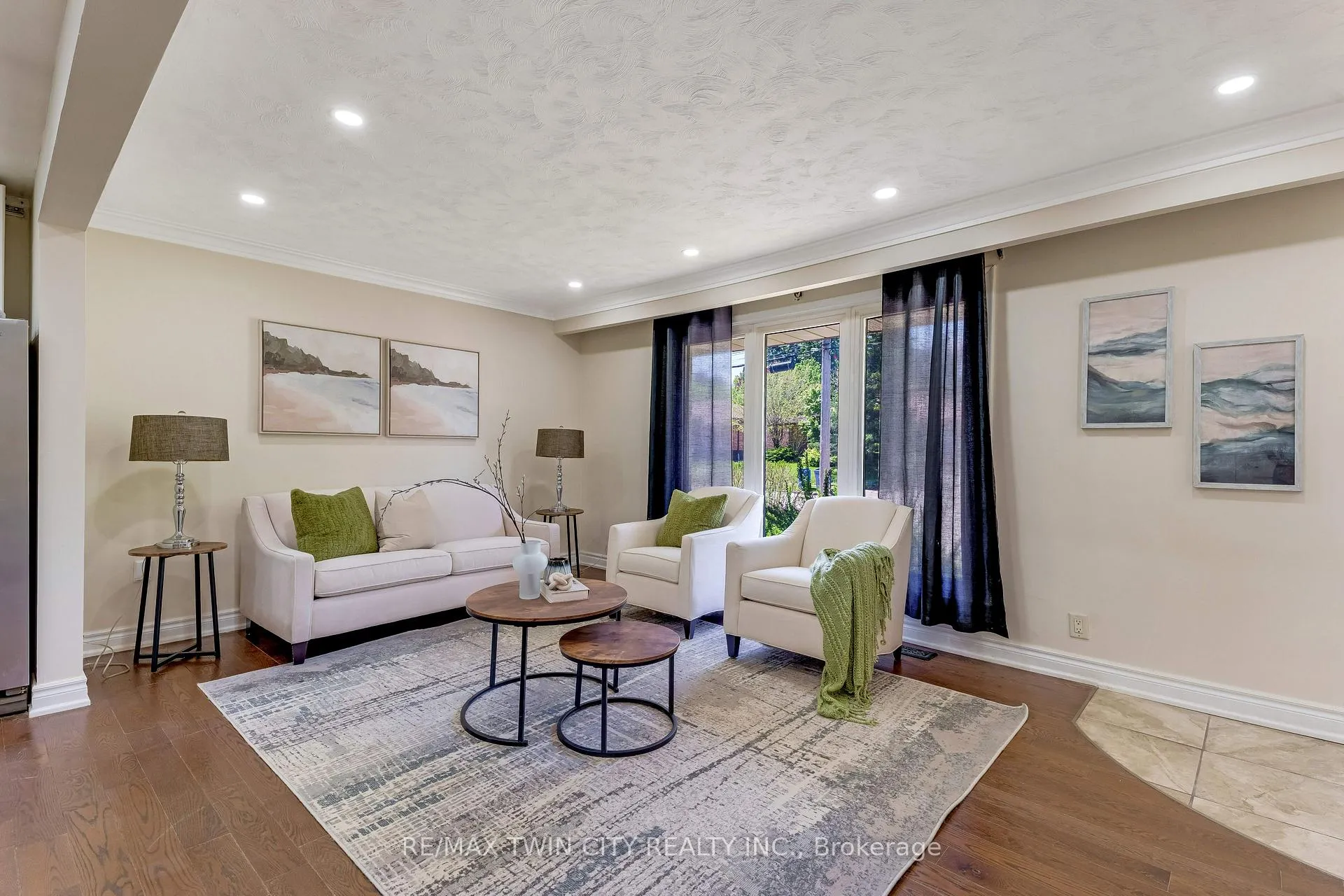 Photo 4 of 88 Dumbarton Street, Guelph, Riverside Park — HOMEH