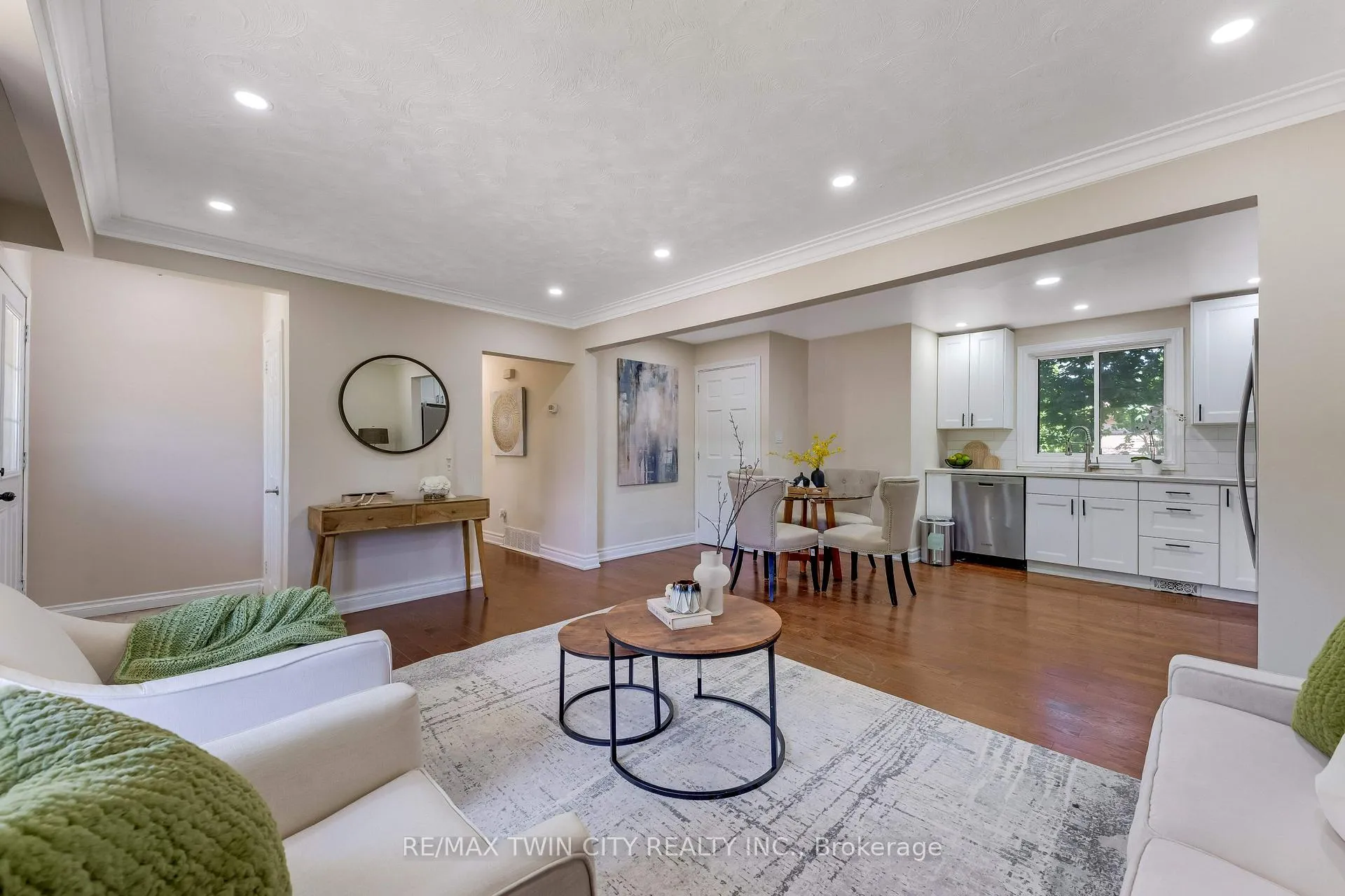 Photo 6 of 88 Dumbarton Street, Guelph, Riverside Park — HOMEH