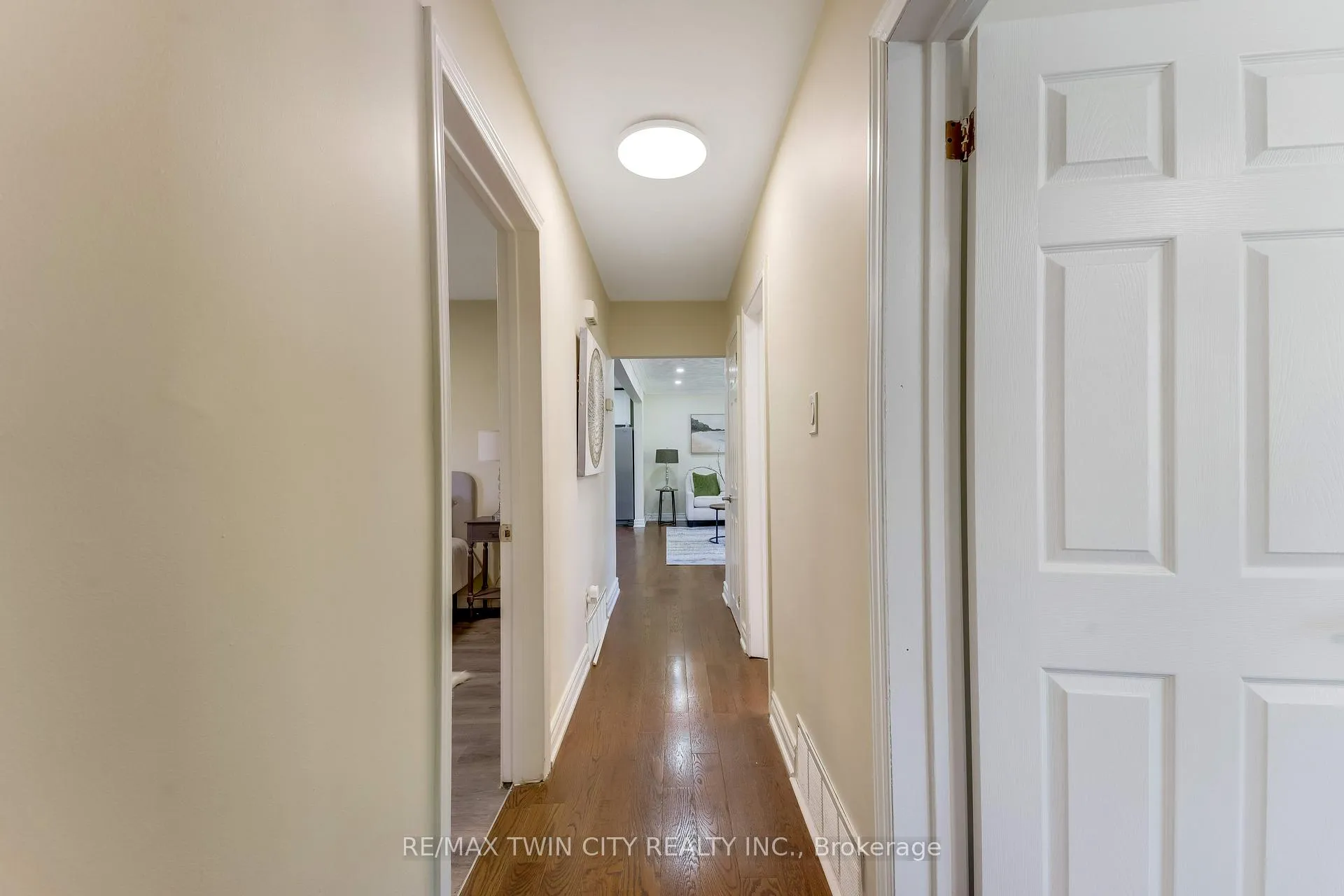 Photo 12 of 88 Dumbarton Street, Guelph, Riverside Park — HOMEH