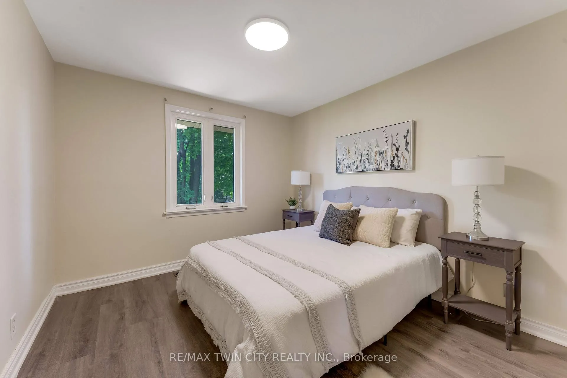 Photo 16 of 88 Dumbarton Street, Guelph, Riverside Park — HOMEH