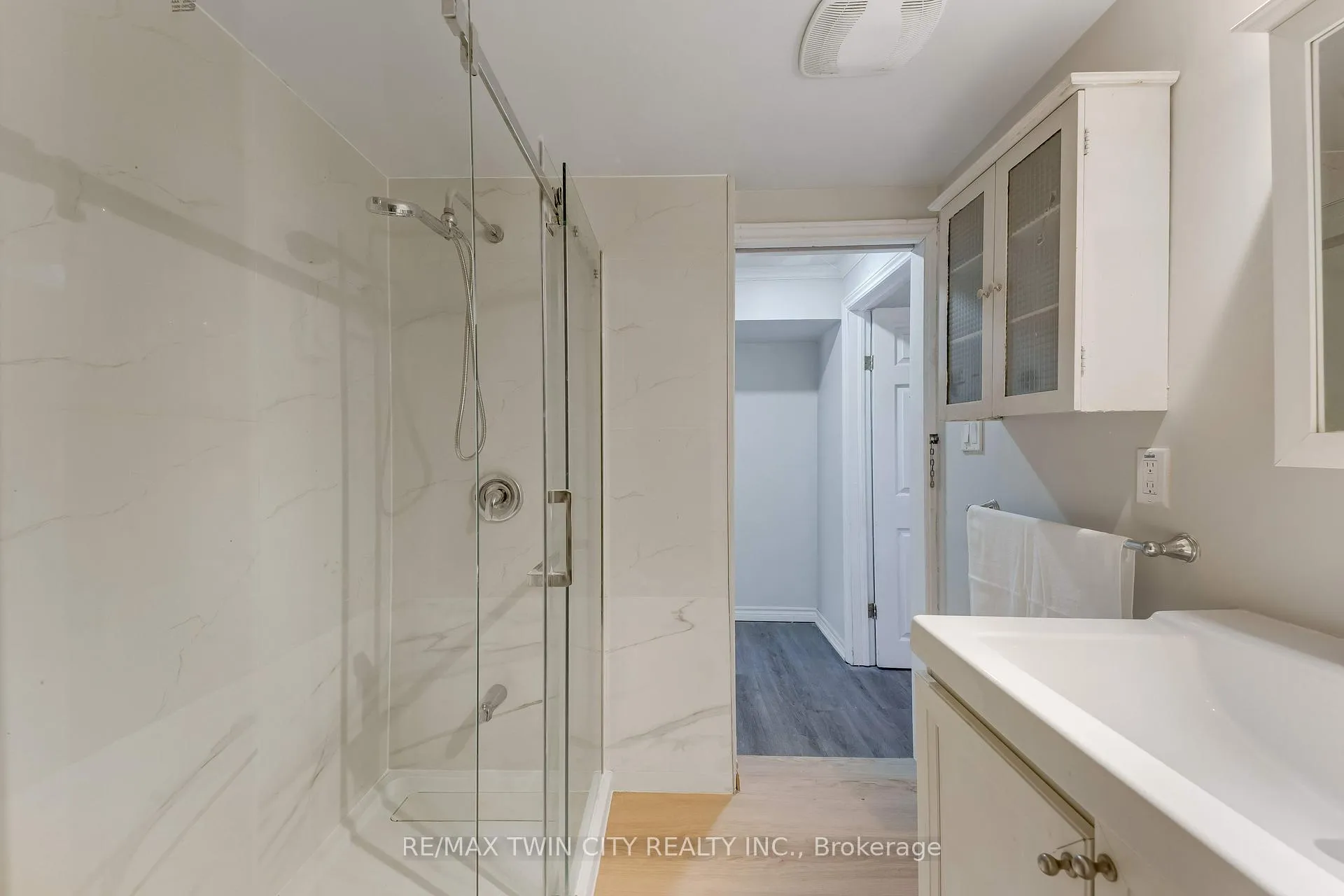 Photo 35 of 88 Dumbarton Street, Guelph, Riverside Park — HOMEH