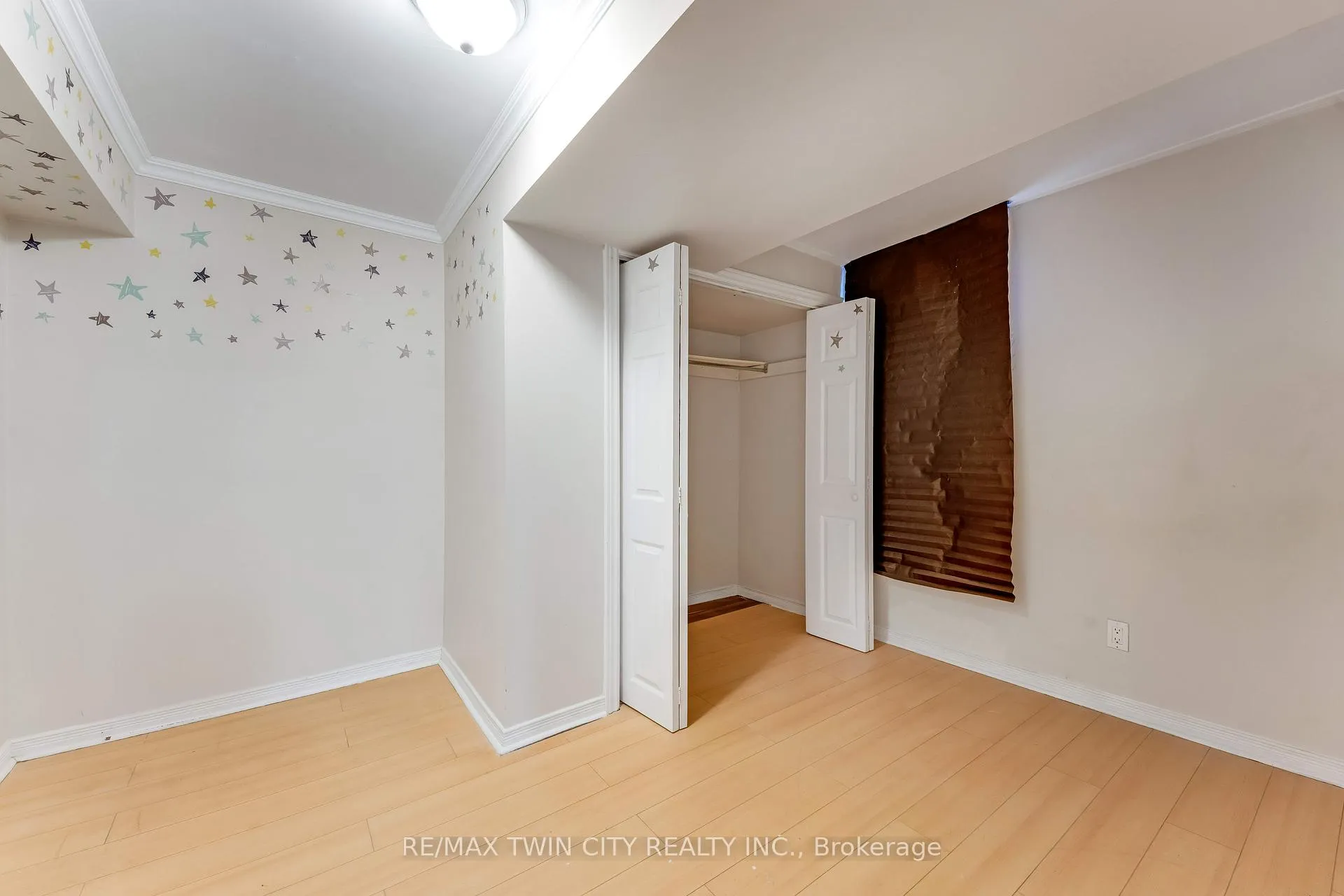 Photo 39 of 88 Dumbarton Street, Guelph, Riverside Park — HOMEH
