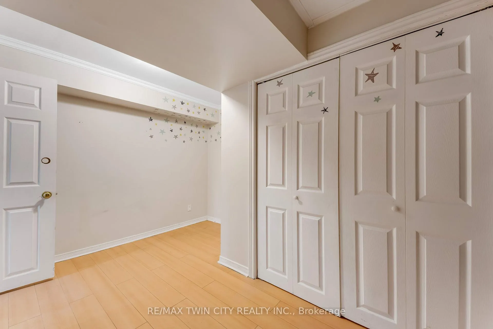 Photo 41 of 88 Dumbarton Street, Guelph, Riverside Park — HOMEH