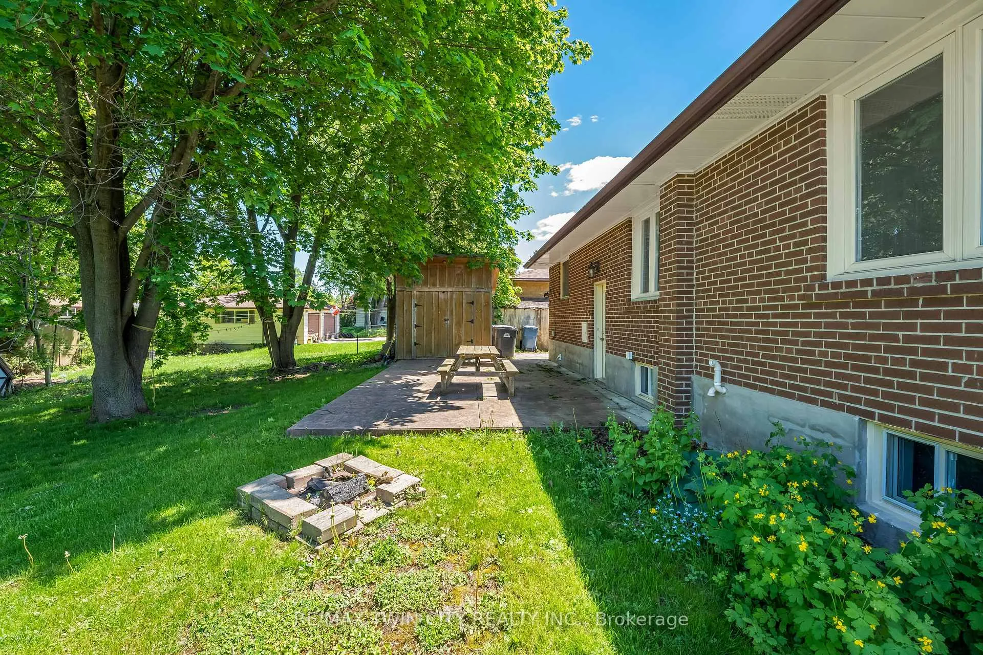Photo 43 of 88 Dumbarton Street, Guelph, Riverside Park — HOMEH