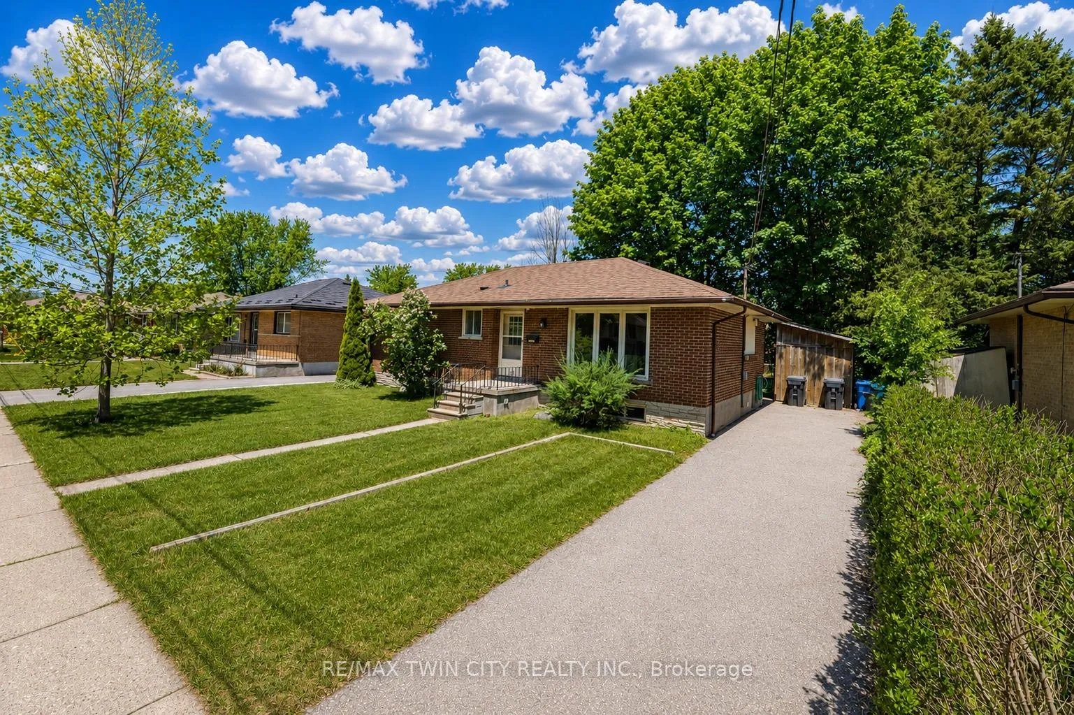 Photo 48 of 88 Dumbarton Street, Guelph, Riverside Park — HOMEH