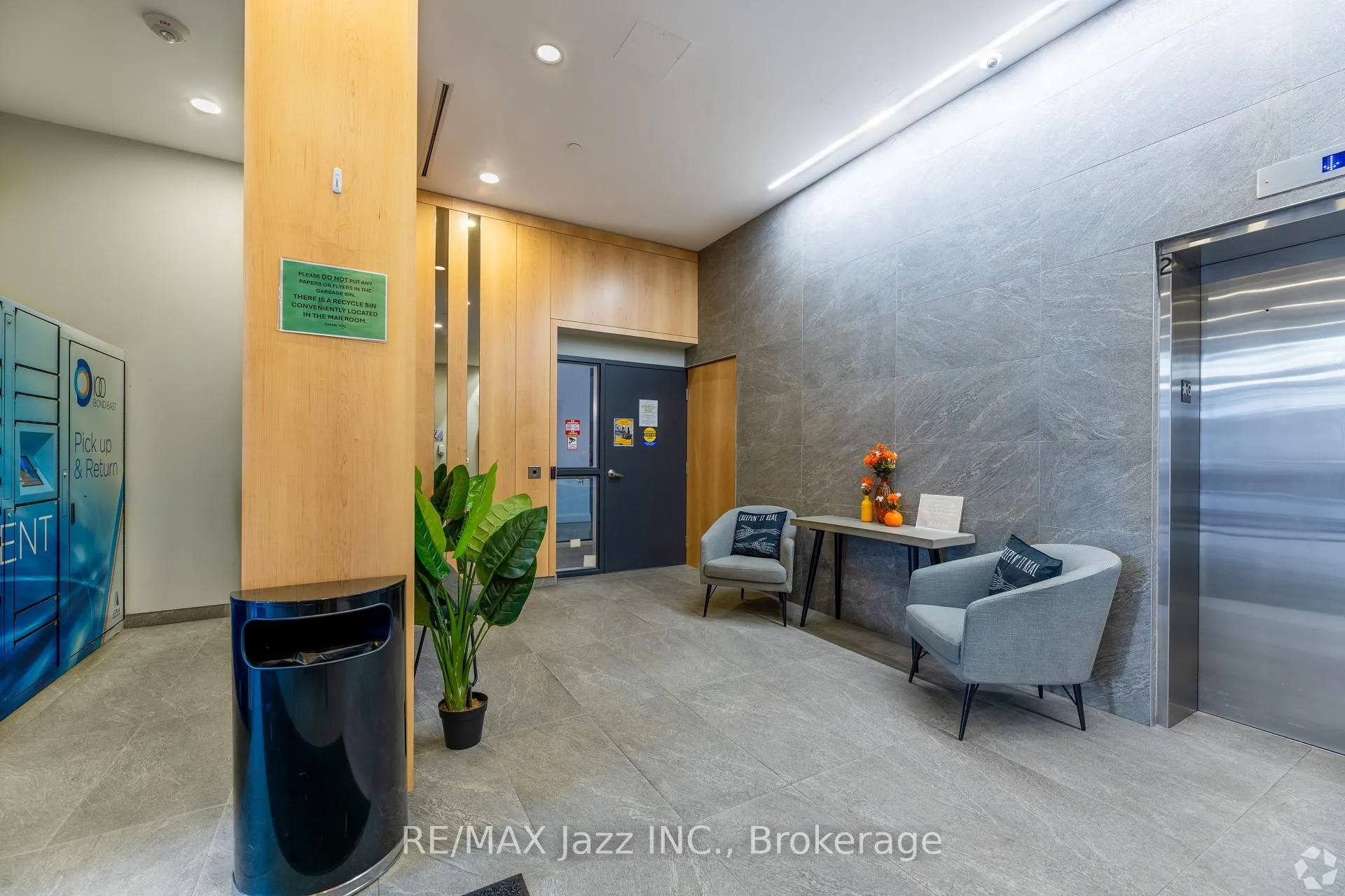 Photo 3 of Unit 1207, 100 Bond Street E, Oshawa, O'Neill — HOMEH