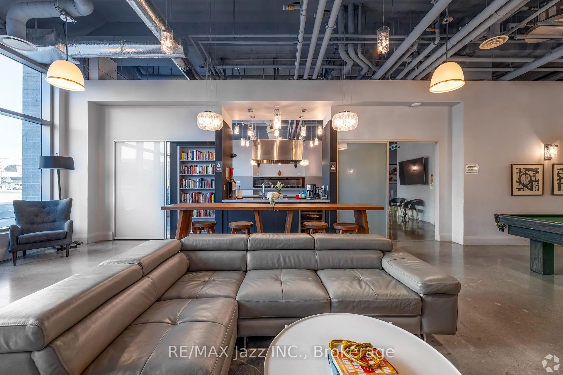 Photo 6 of Unit 1207, 100 Bond Street E, Oshawa, O'Neill — HOMEH