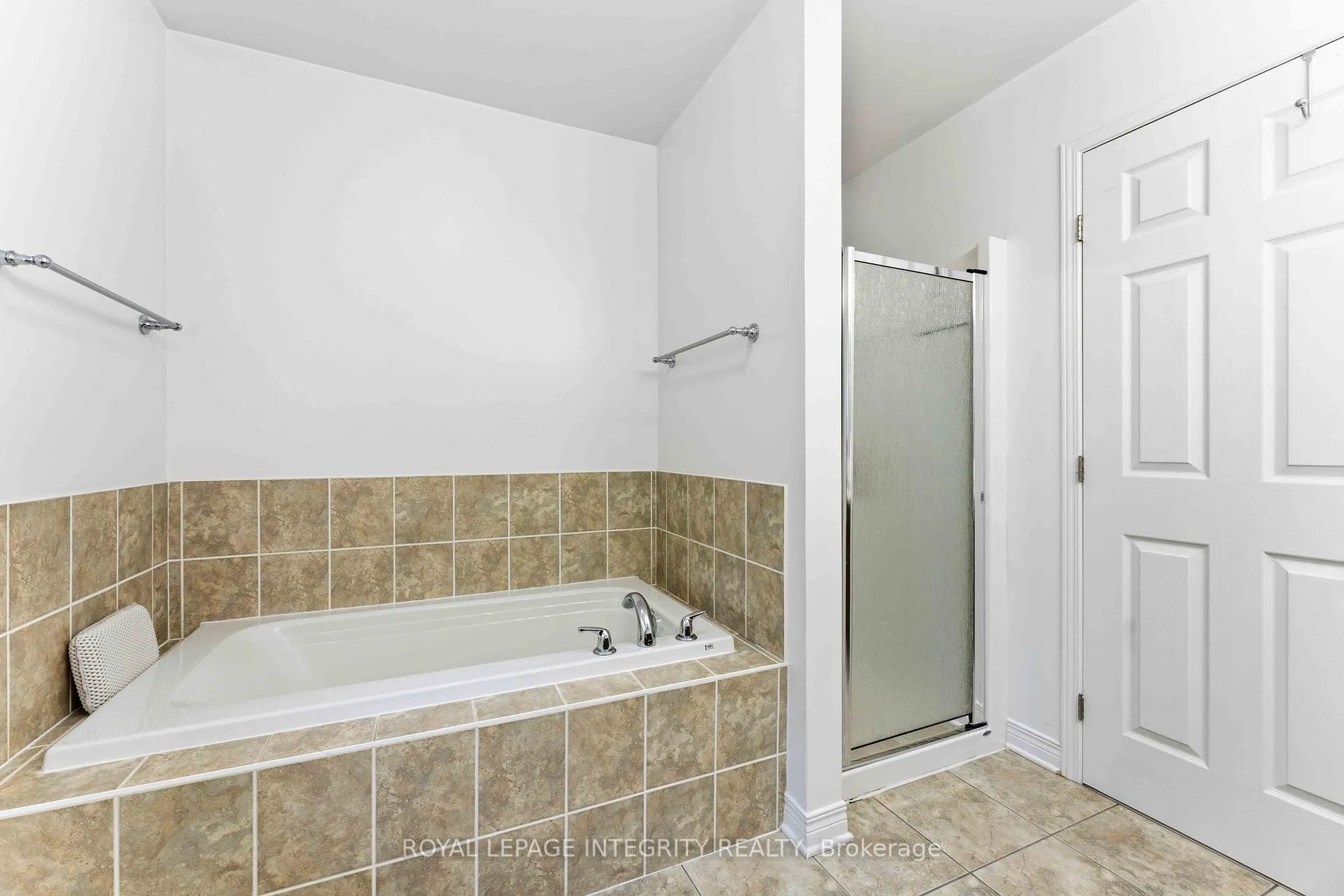 Photo 27 of 347 Antigonish Avenue, Ottawa, Springridge/East Village — HOMEH