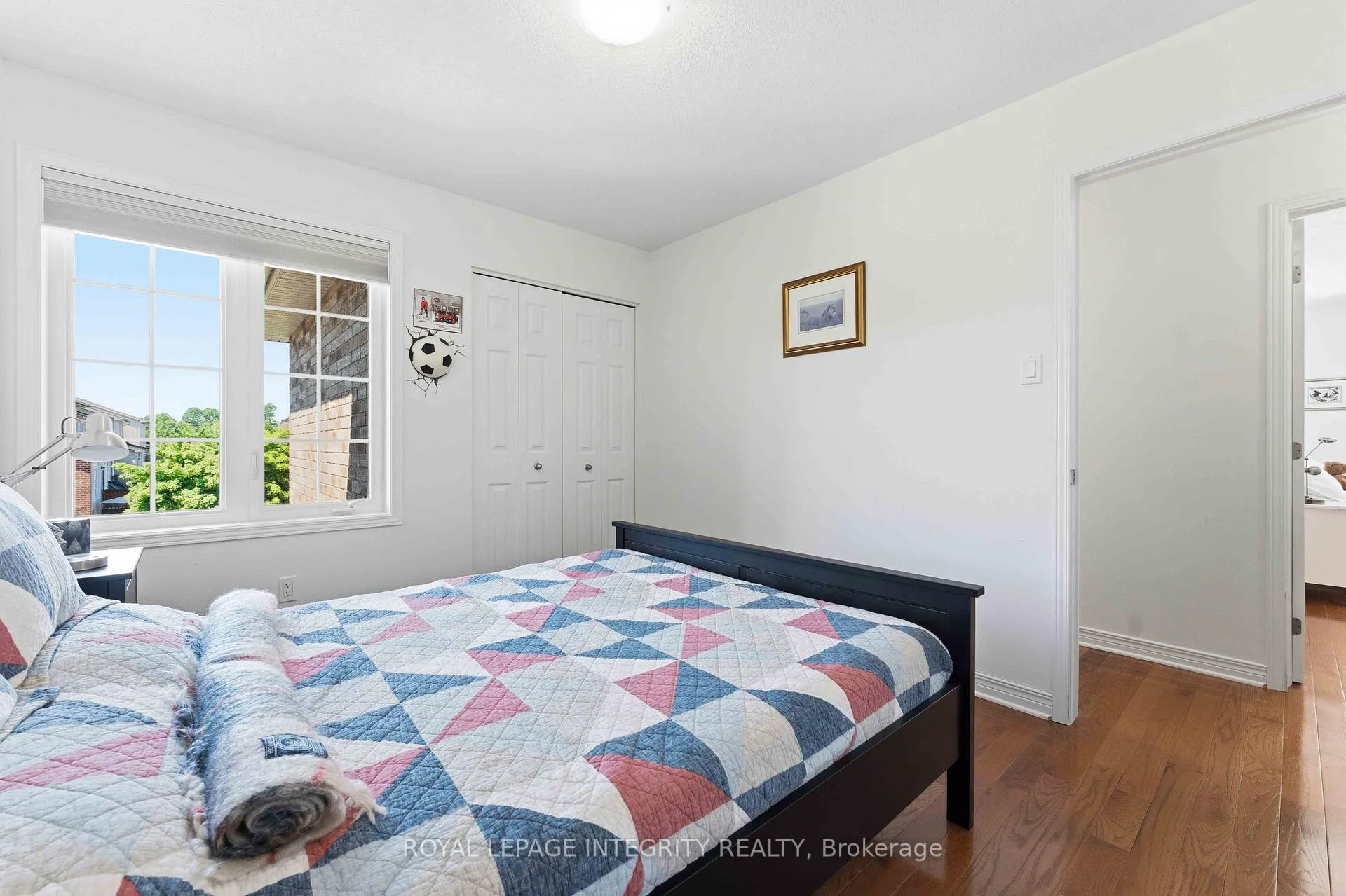 Photo 33 of 347 Antigonish Avenue, Ottawa, Springridge/East Village — HOMEH