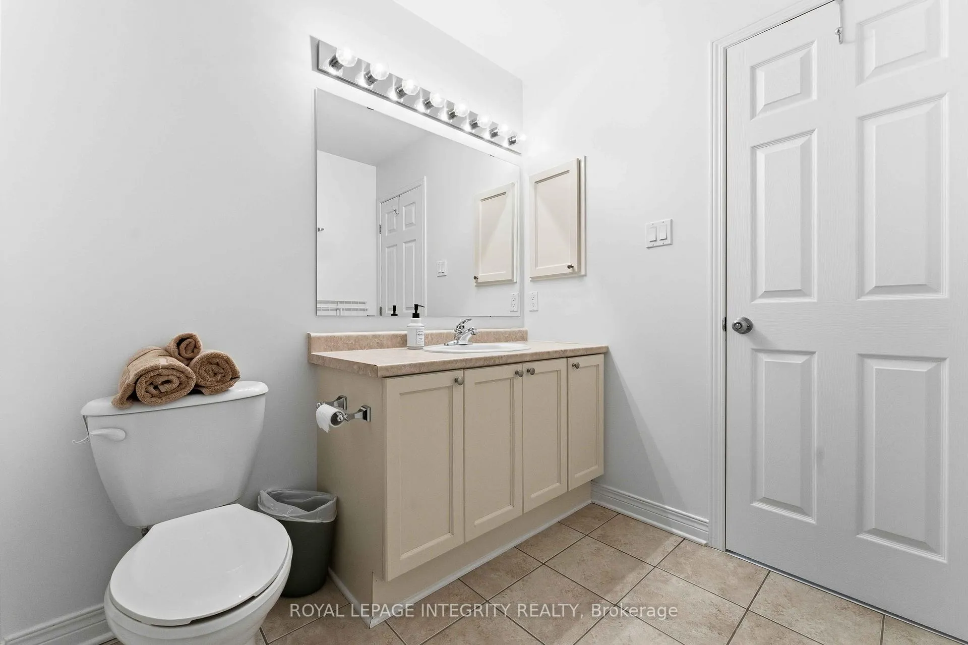 Photo 41 of 347 Antigonish Avenue, Ottawa, Springridge/East Village — HOMEH