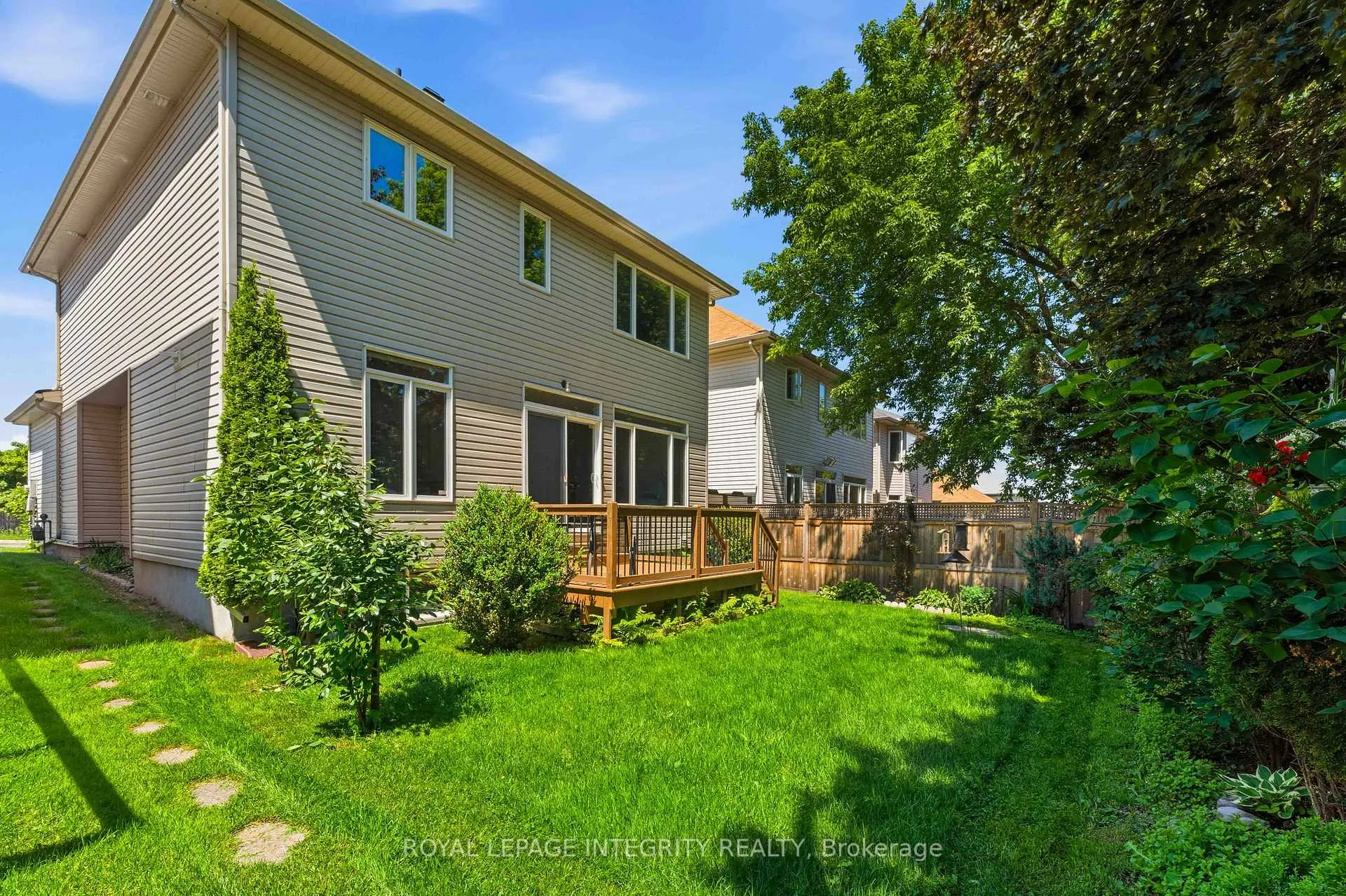 Photo 47 of 347 Antigonish Avenue, Ottawa, Springridge/East Village — HOMEH