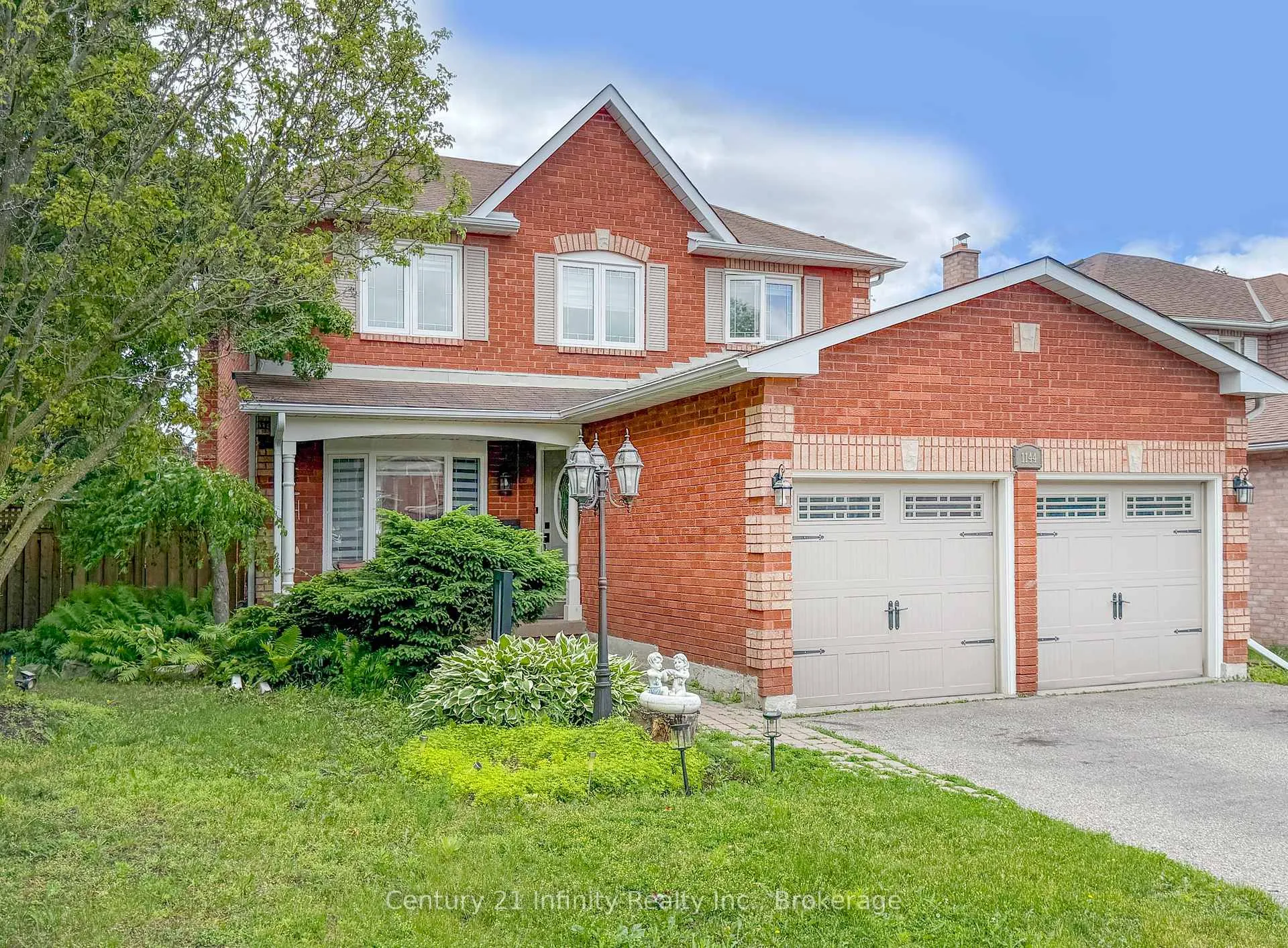 Photo 1 of 1144 Thimbleberry Circle, Oshawa, Eastdale — HOMEH