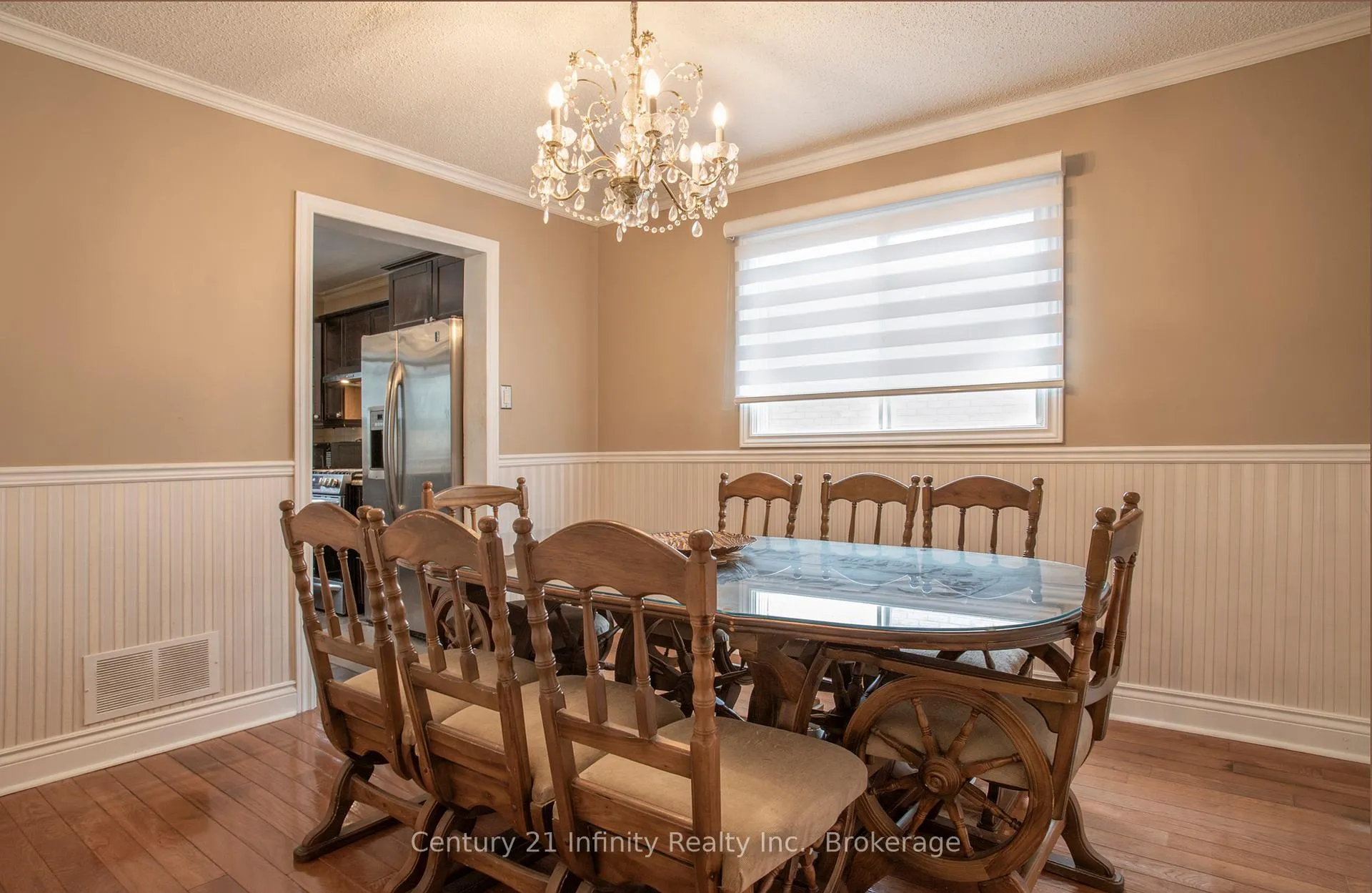 Photo 10 of 1144 Thimbleberry Circle, Oshawa, Eastdale — HOMEH