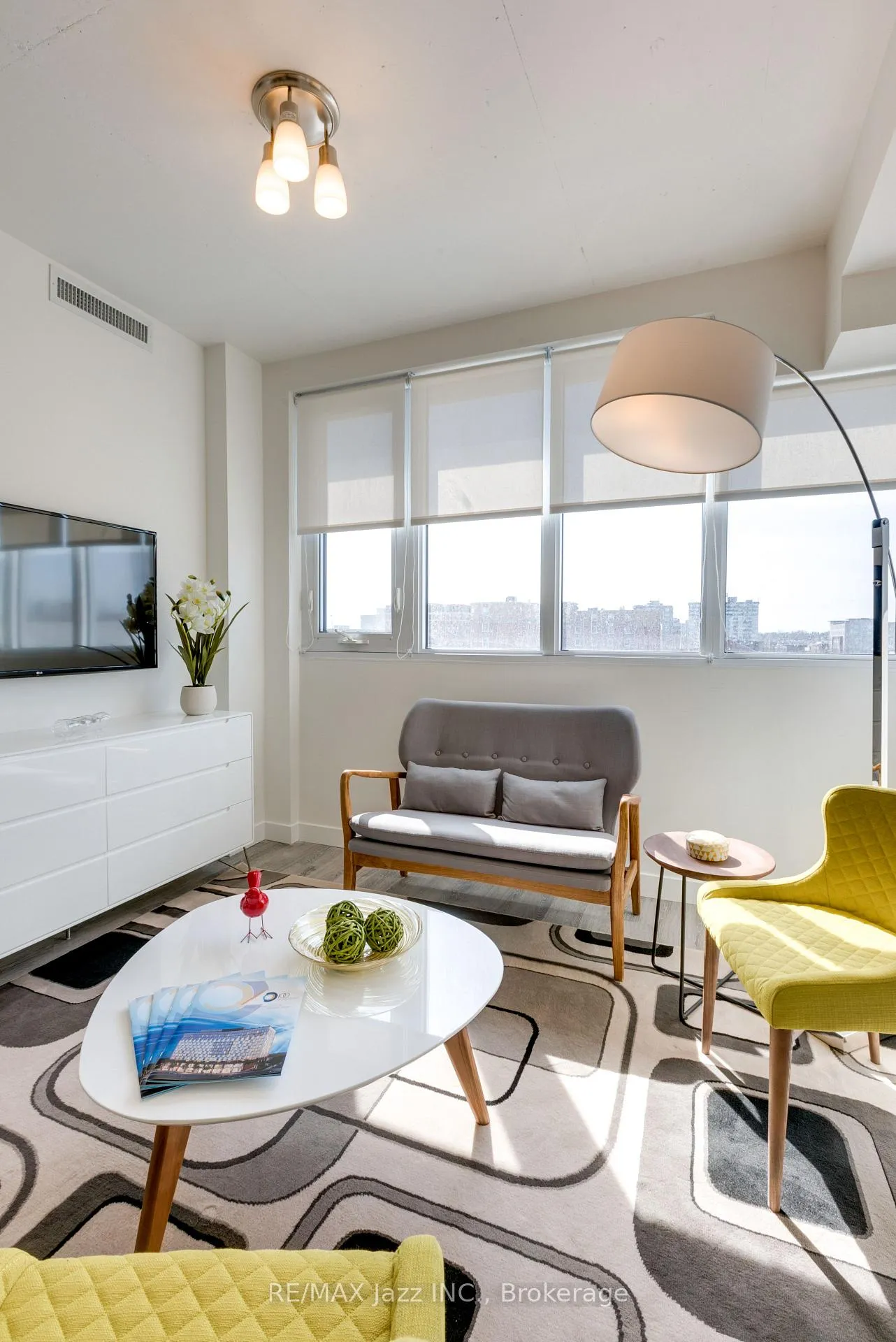 Photo 10 of Unit 1004, 100 Bond Street E, Oshawa, O'Neill — HOMEH