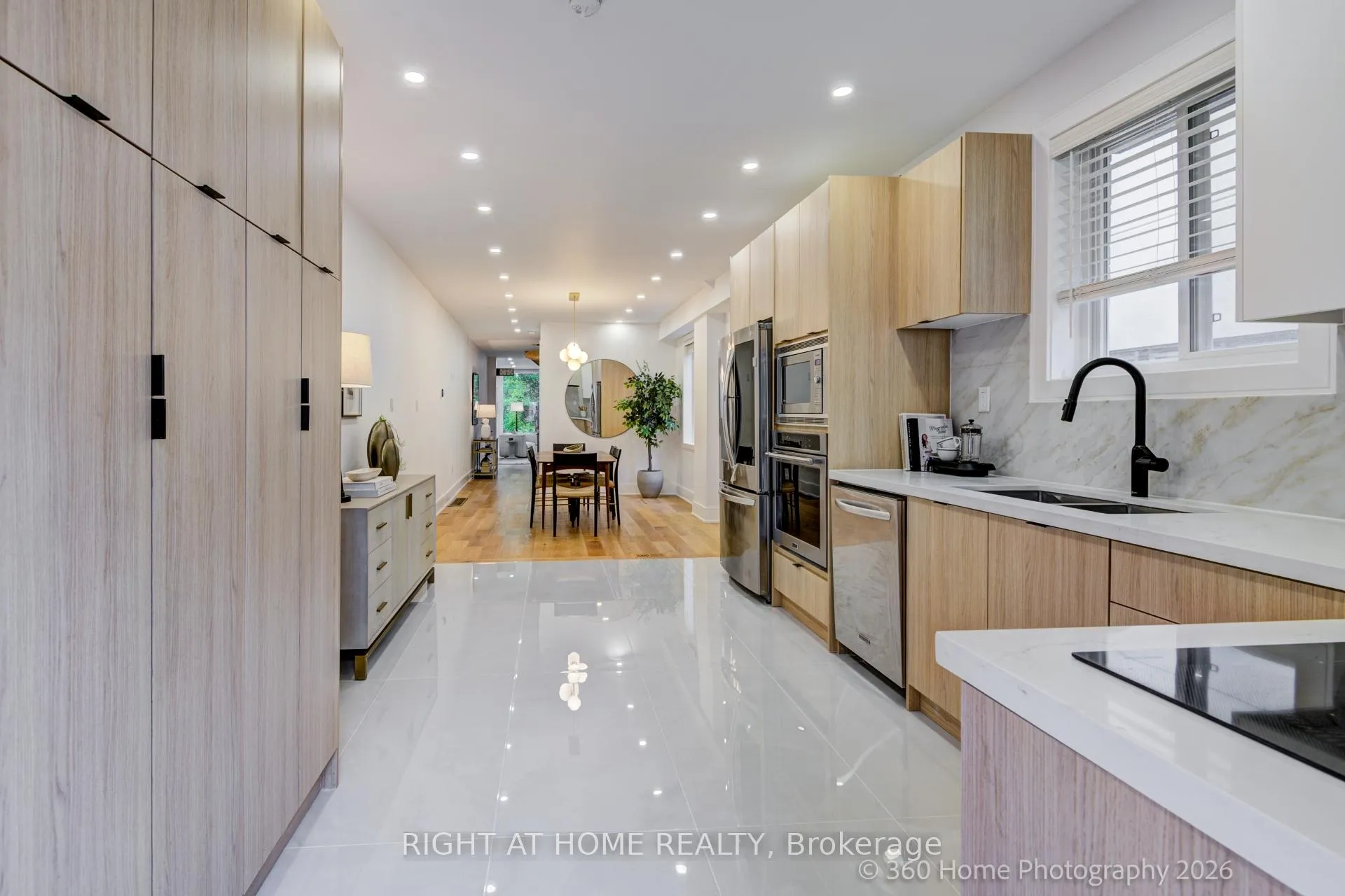 Photo 9 of 281 Brunswick Avenue, Toronto, University — HOMEH