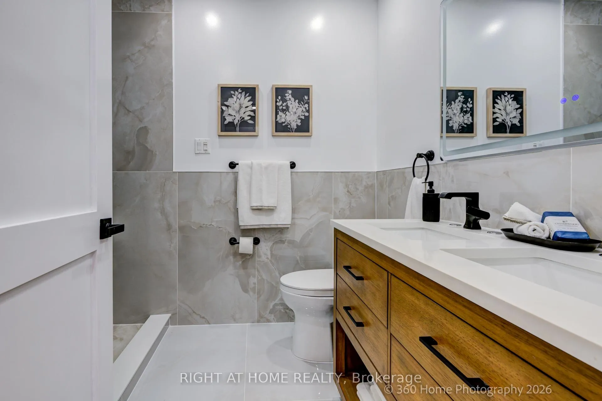 Photo 18 of 281 Brunswick Avenue, Toronto, University — HOMEH