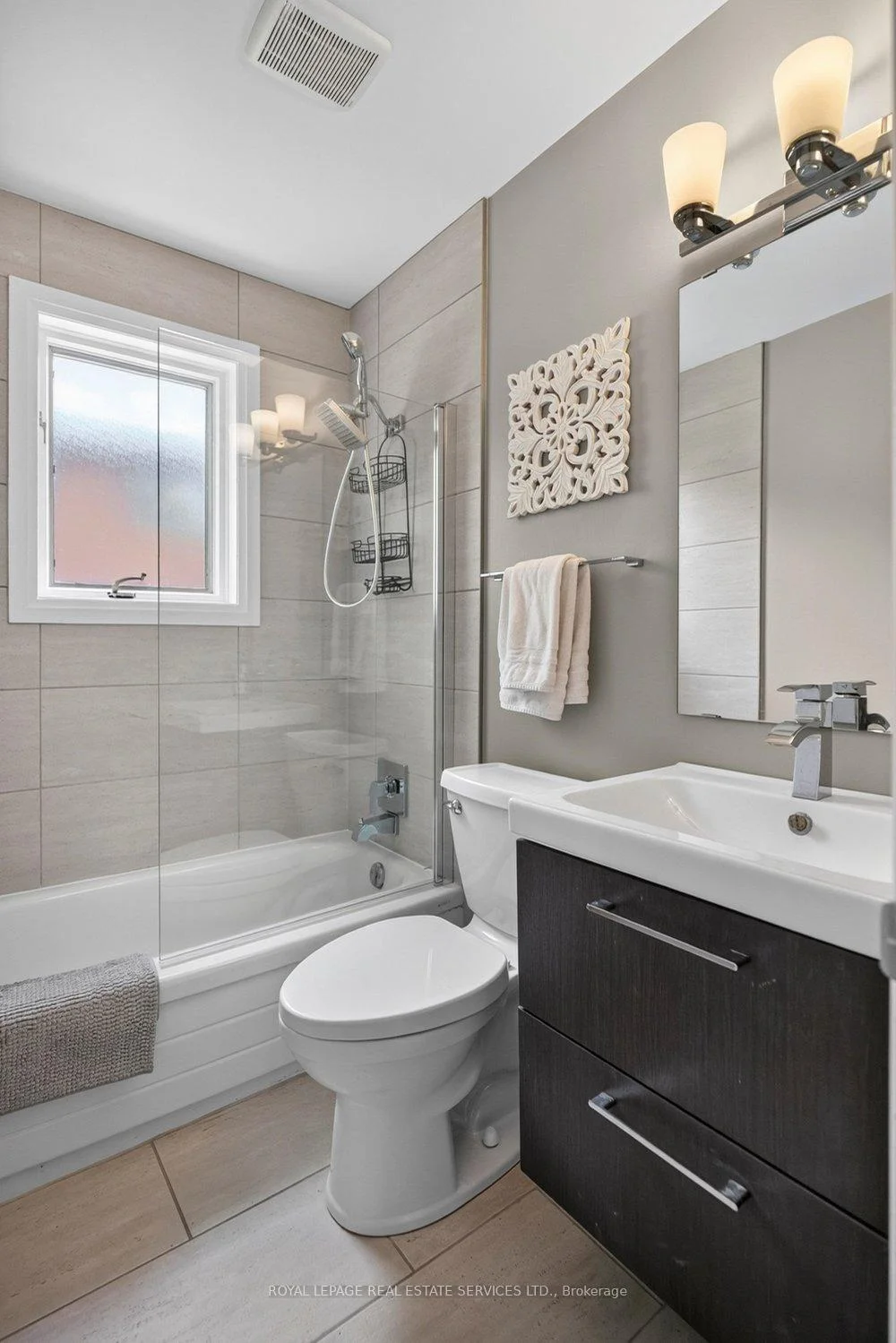 Photo 31 of 17 Mckay Court, Hamilton, Dundas — HOMEH