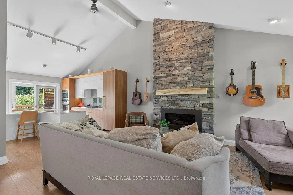 Photo 37 of 17 Mckay Court, Hamilton, Dundas — HOMEH