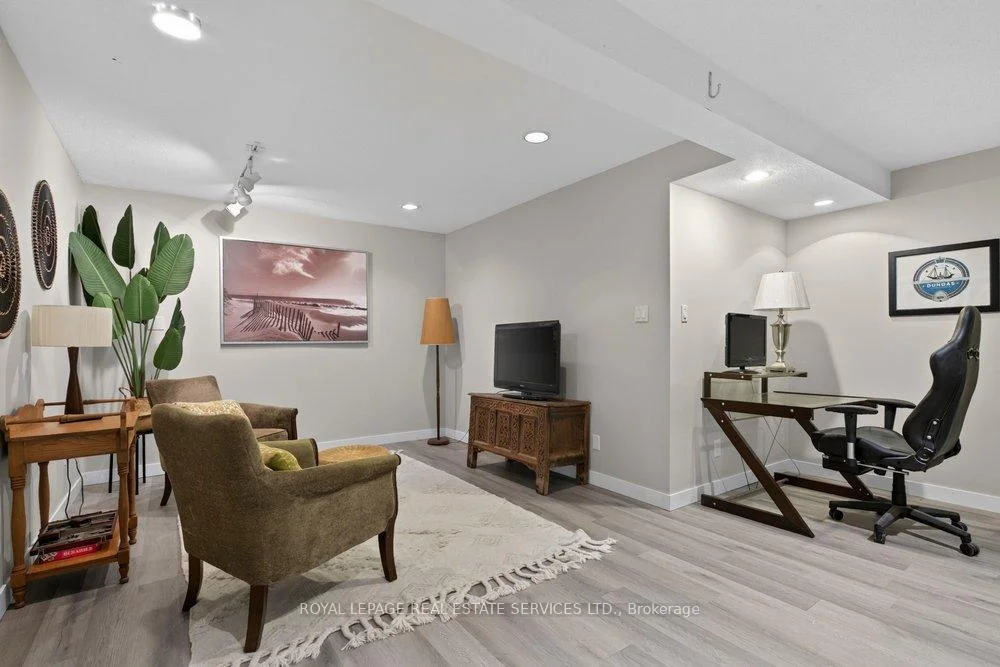Photo 64 of 17 Mckay Court, Hamilton, Dundas — HOMEH
