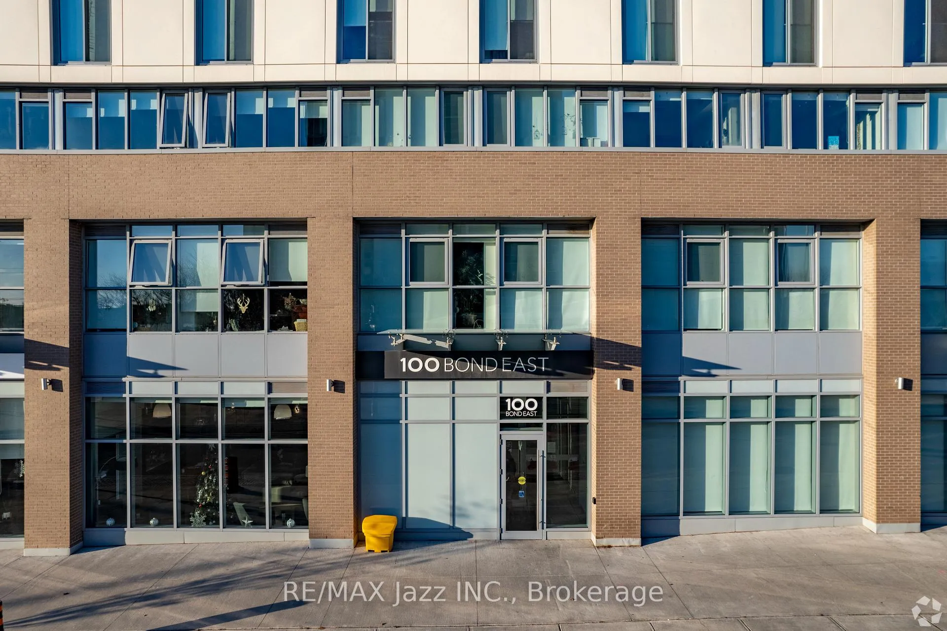 Photo 6 of Unit 719, 100 Bond Street E, Oshawa, O'Neill — HOMEH