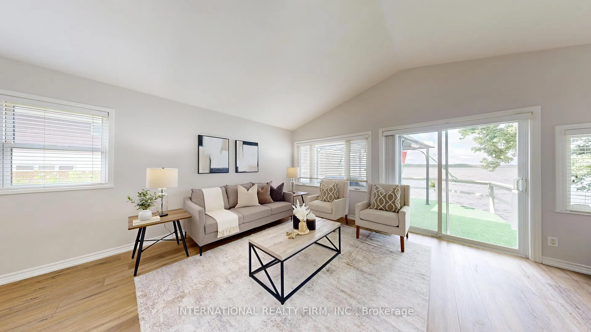 Photo 16 of 356 Platten Boulevard, Scugog, Rural Scugog — HOMEH