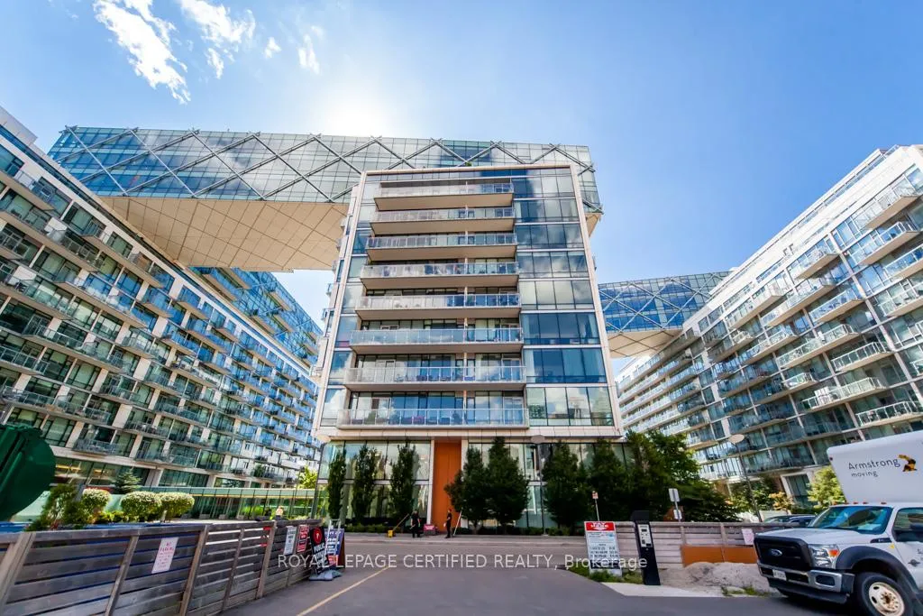 Photo 4 of Unit 928, 29 Queens Quay Street E, Toronto, Waterfront Communities — HOMEH