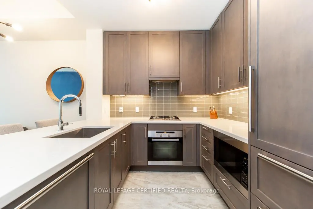 Photo 17 of Unit 928, 29 Queens Quay Street E, Toronto, Waterfront Communities — HOMEH