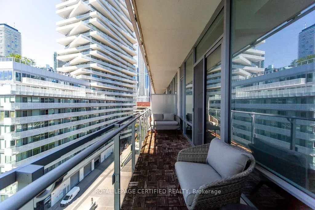 Photo 29 of Unit 928, 29 Queens Quay Street E, Toronto, Waterfront Communities — HOMEH
