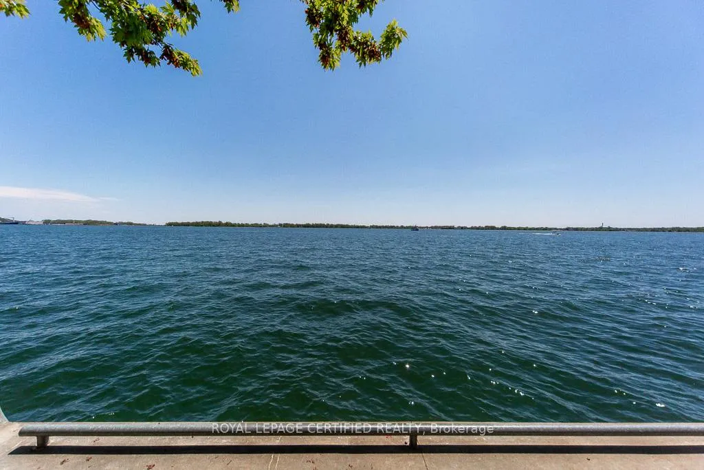 Photo 37 of Unit 928, 29 Queens Quay Street E, Toronto, Waterfront Communities — HOMEH
