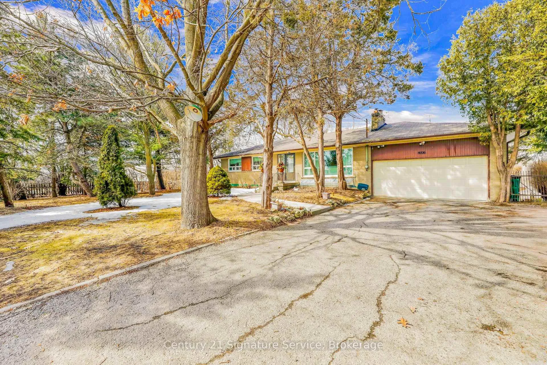 Photo 2 of 8026 Mayfield Road, Caledon, Rural Caledon — HOMEH