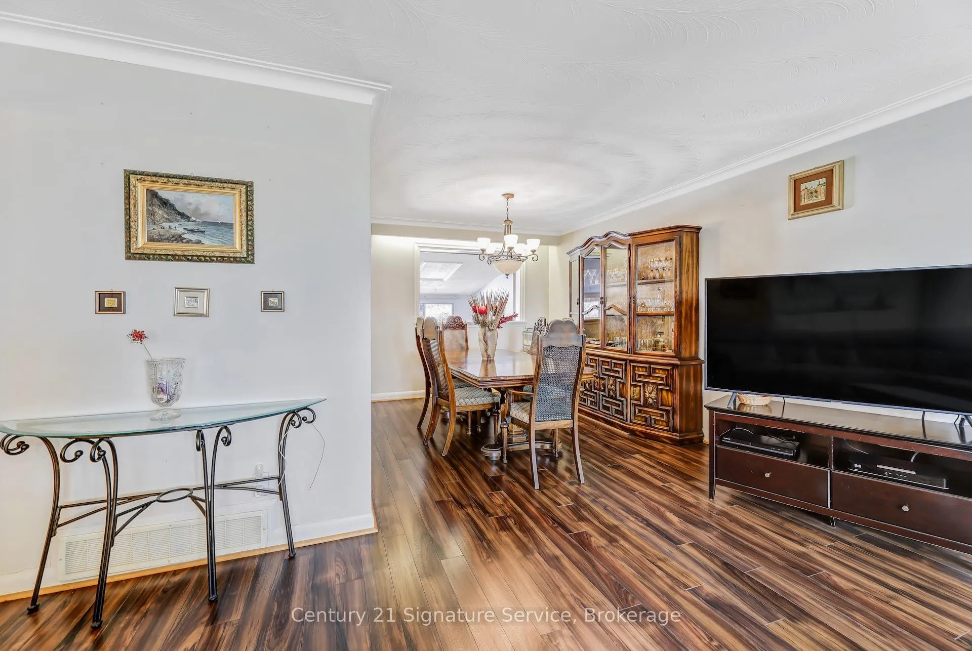Photo 7 of 8026 Mayfield Road, Caledon, Rural Caledon — HOMEH