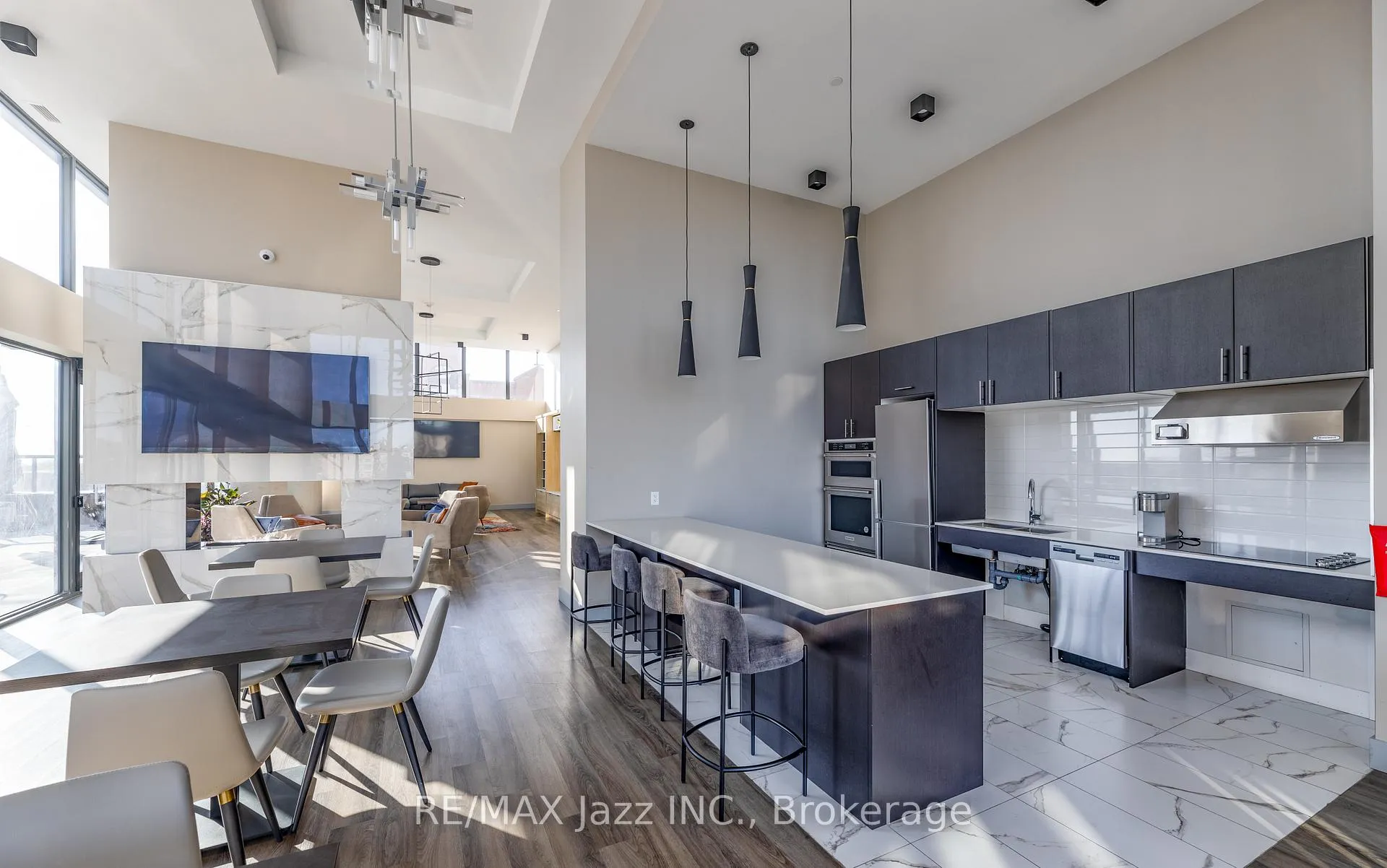 Photo 10 of Unit 1522, 80 Bond Street E, Oshawa, O'Neill — HOMEH
