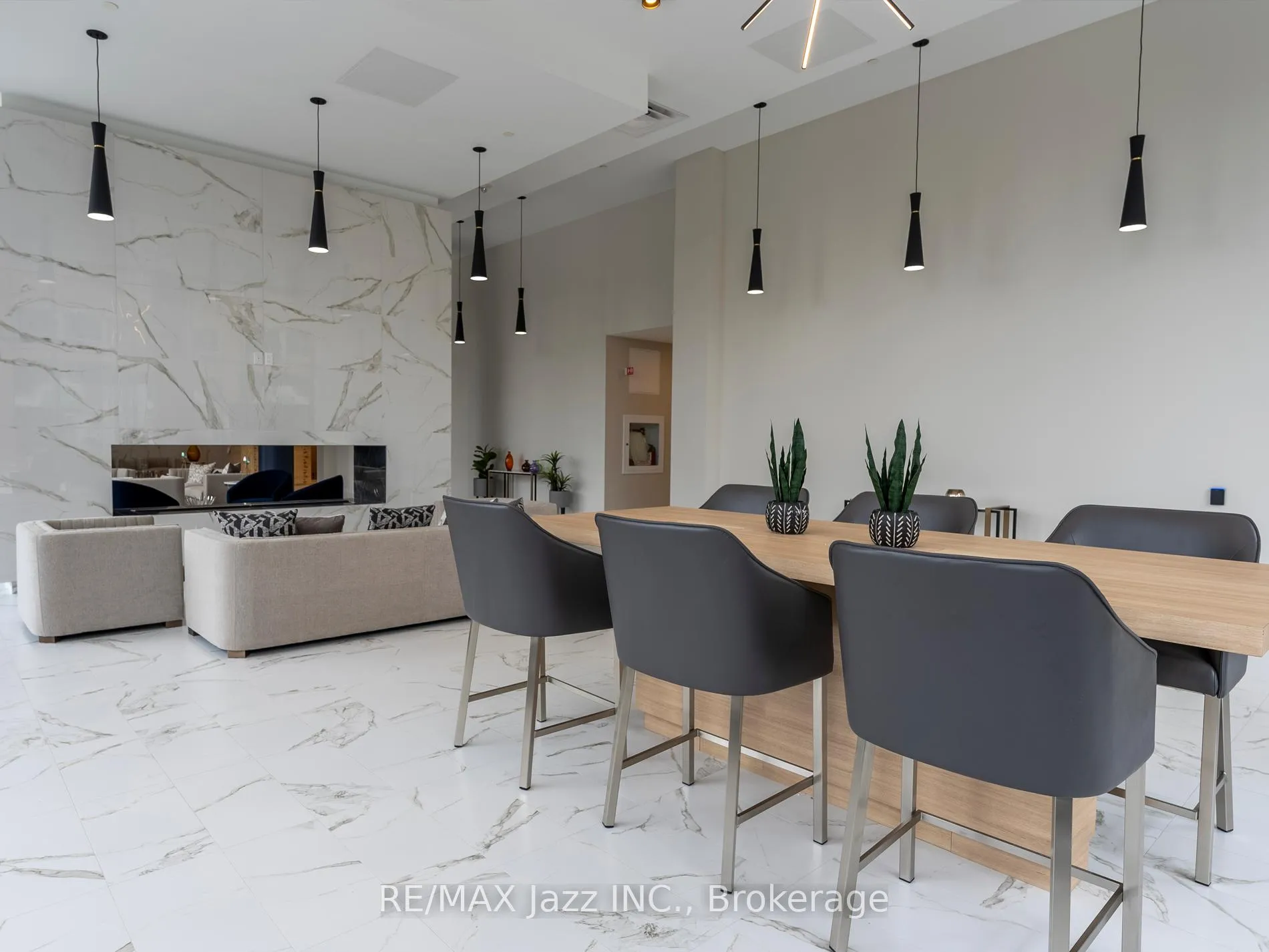Photo 7 of Unit 306, 80 Bond Street E, Oshawa, O'Neill — HOMEH