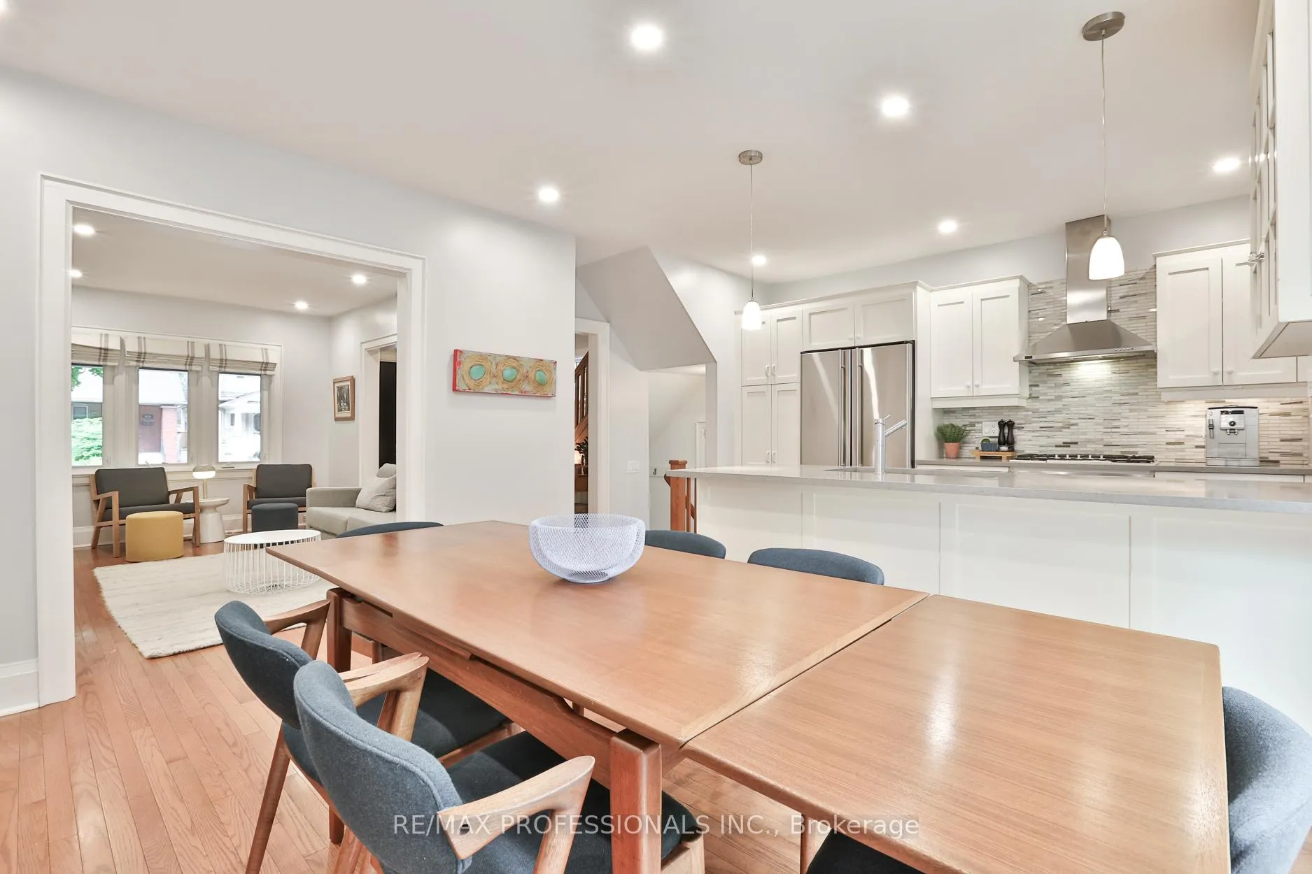 Photo 12 of 611 Windermere Avenue, Toronto, Runnymede-Bloor West Village — HOMEH
