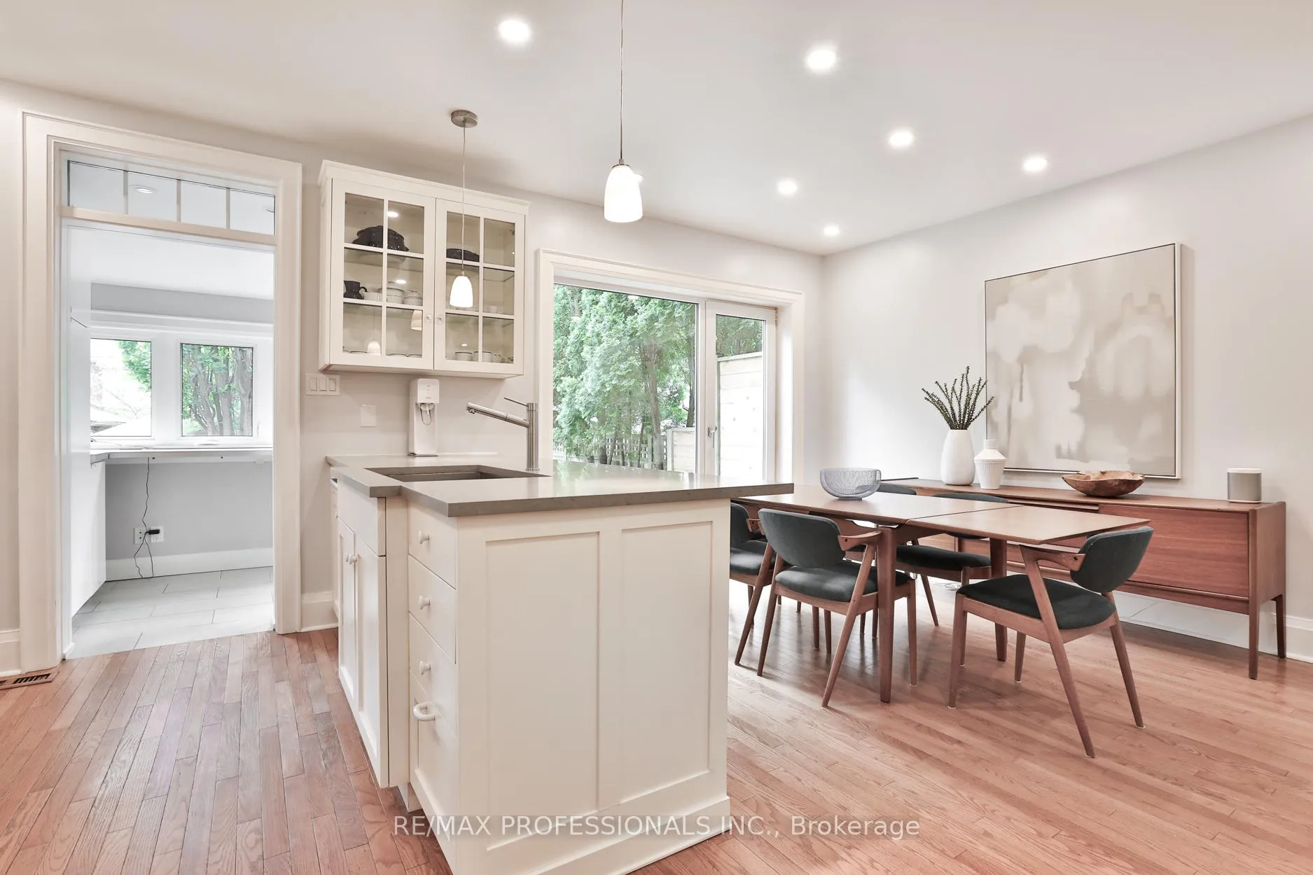 Photo 13 of 611 Windermere Avenue, Toronto, Runnymede-Bloor West Village — HOMEH