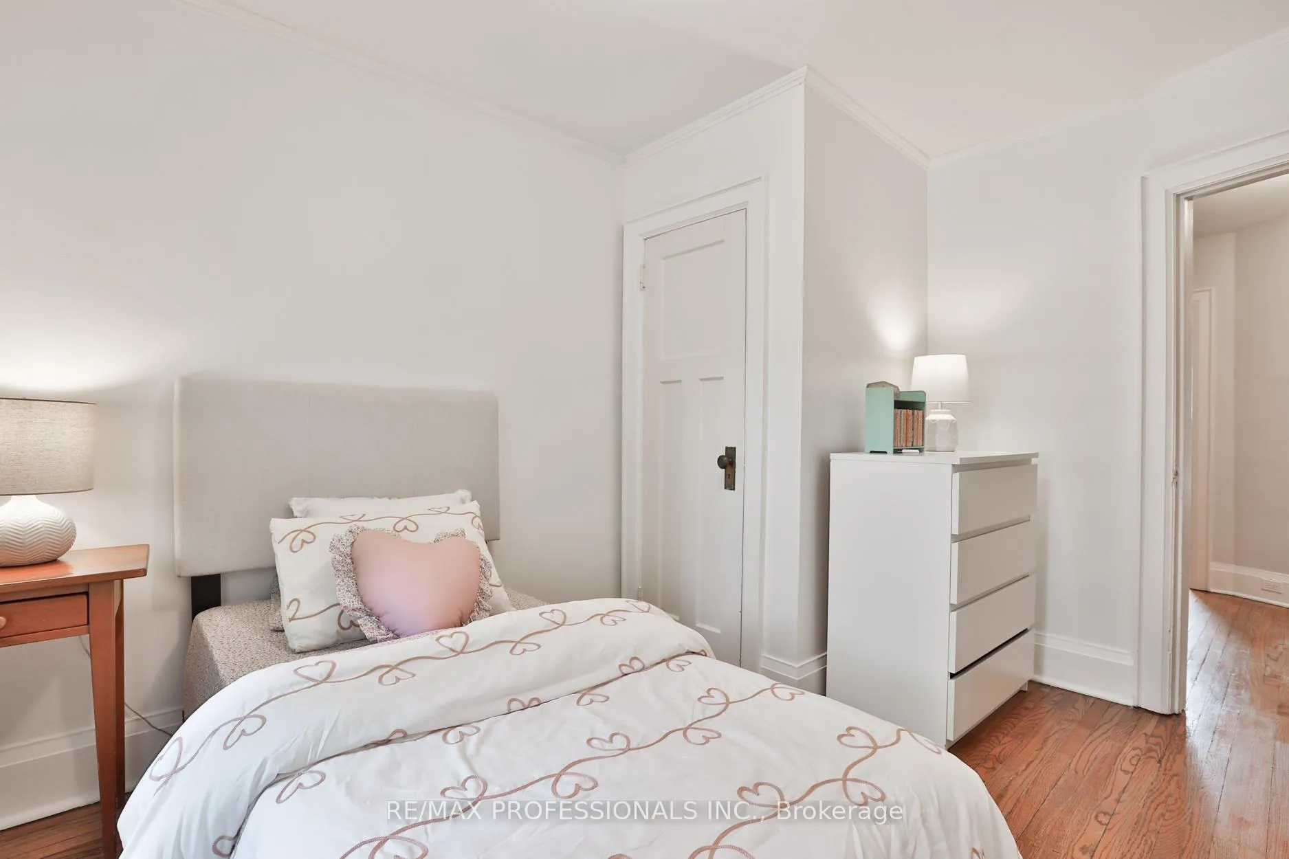 Photo 27 of 611 Windermere Avenue, Toronto, Runnymede-Bloor West Village — HOMEH